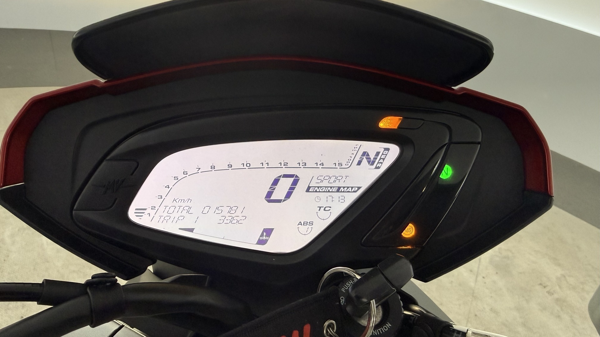 MV AGUSTA Brutale 2016