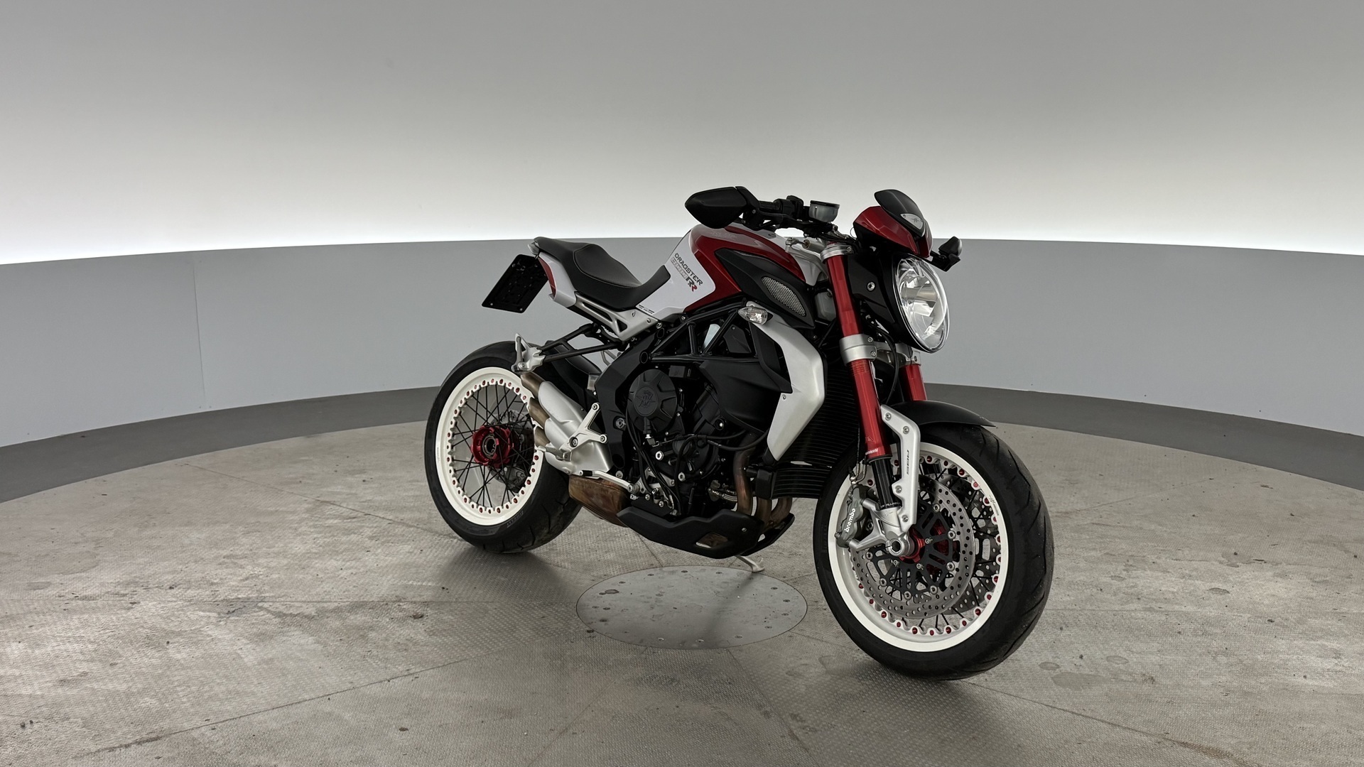 MV AGUSTA Brutale 2016