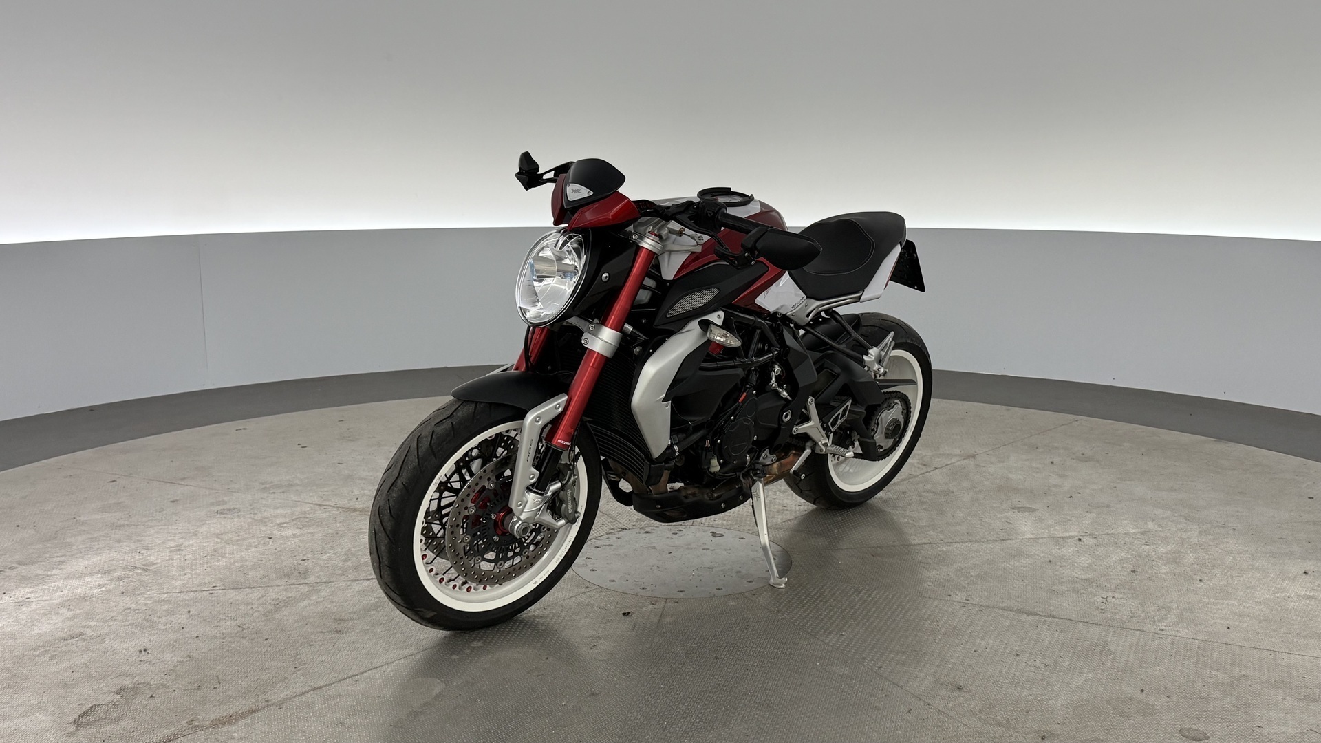 MV AGUSTA Brutale 2016