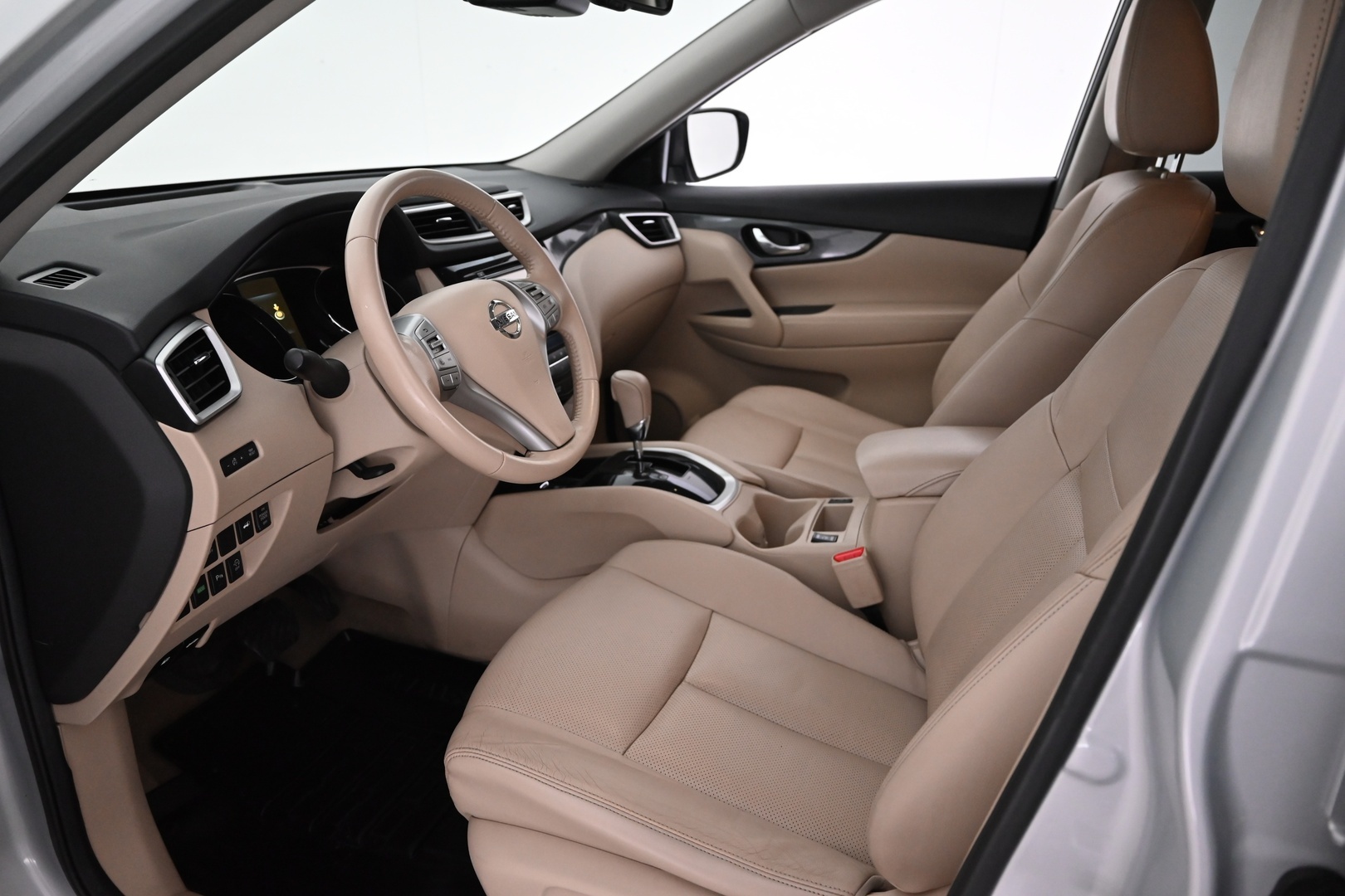NISSAN X-Trail 2015