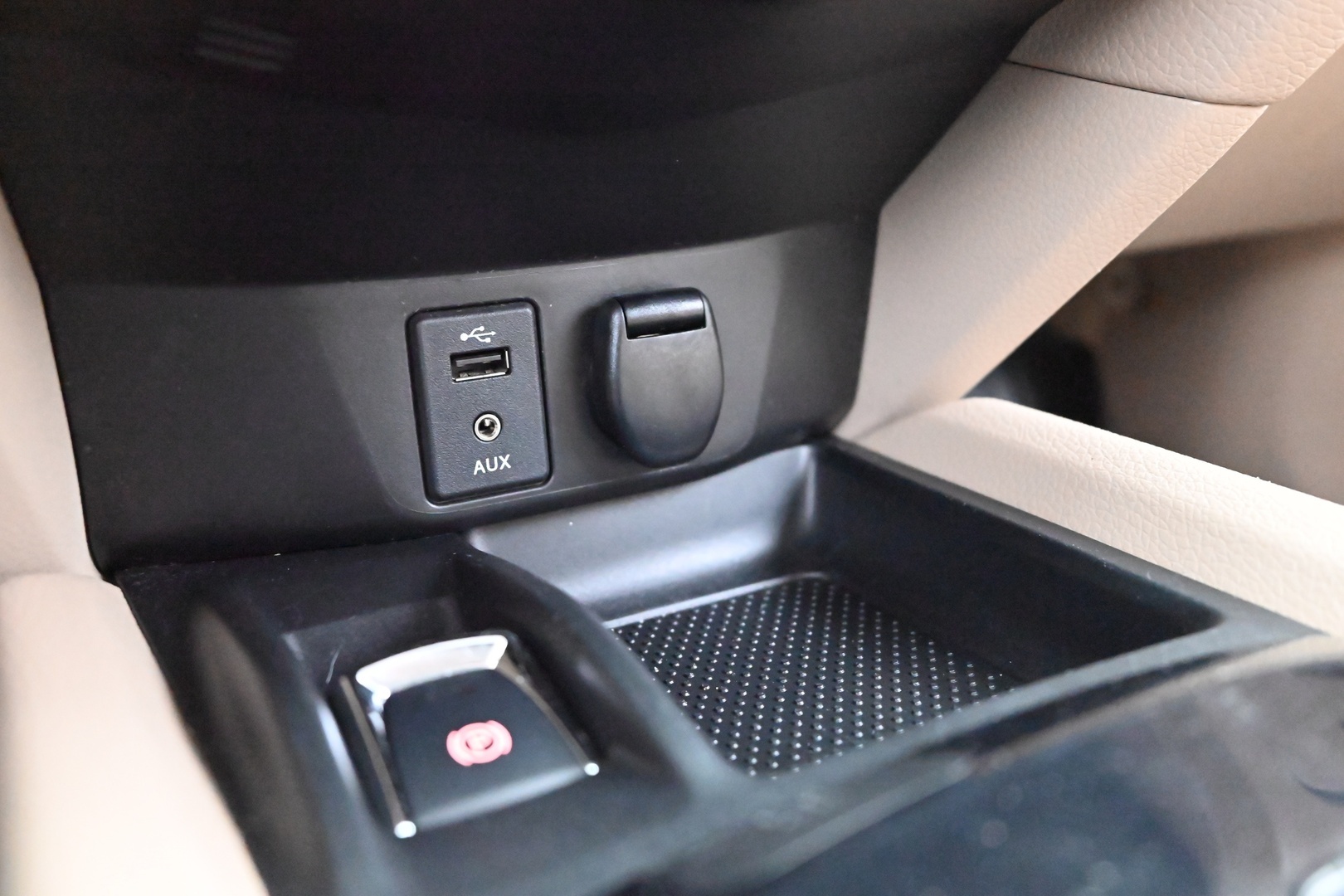 NISSAN X-Trail 2015