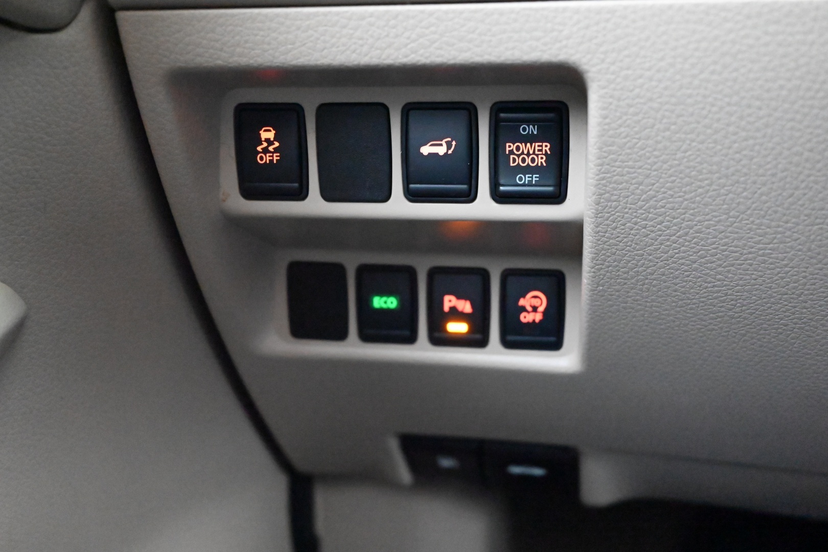 NISSAN X-Trail 2015