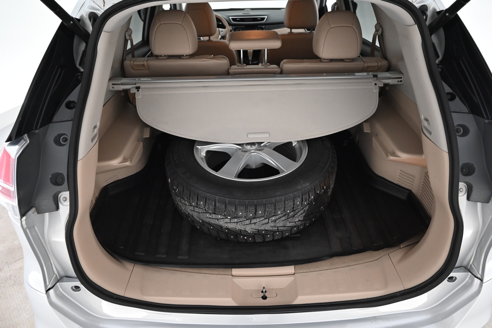 NISSAN X-Trail 2015