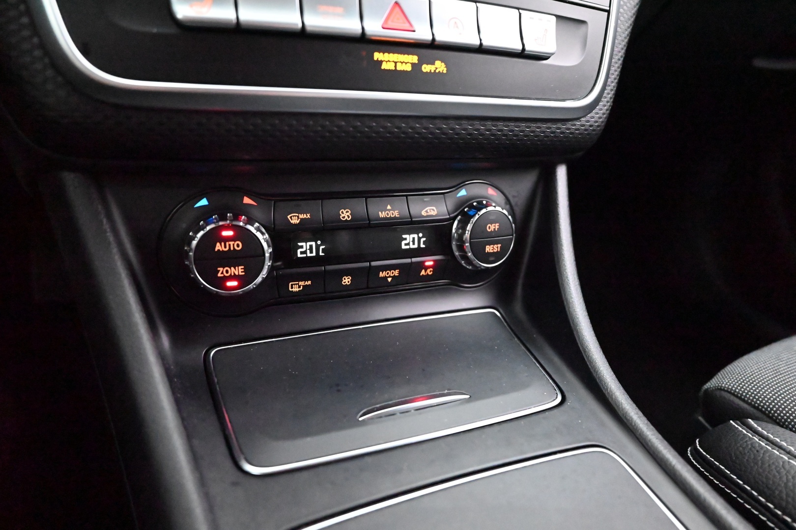 MERCEDES-BENZ A 2018