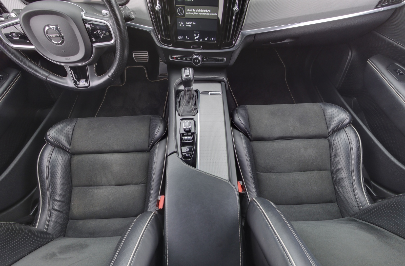 VOLVO V90 2019