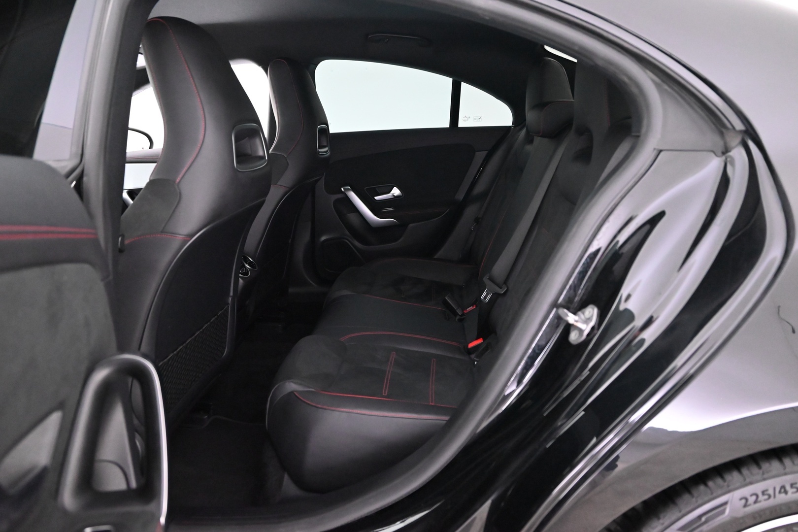 MERCEDES-BENZ CLA 2019