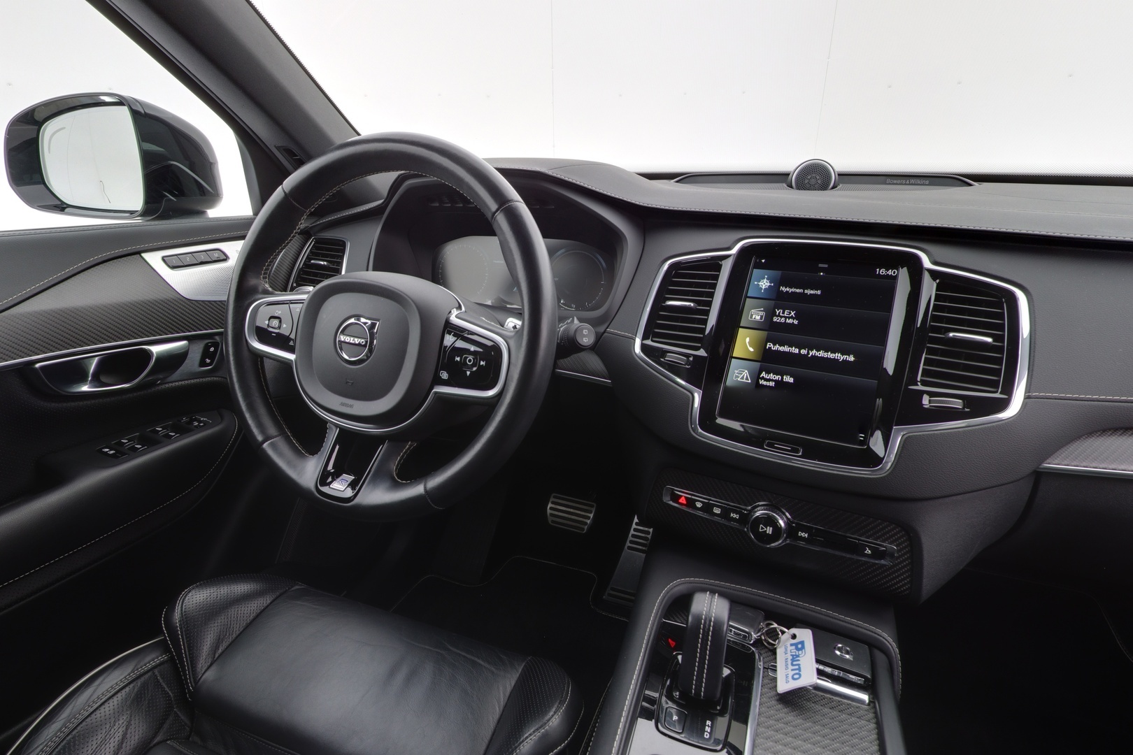 VOLVO XC90 2019