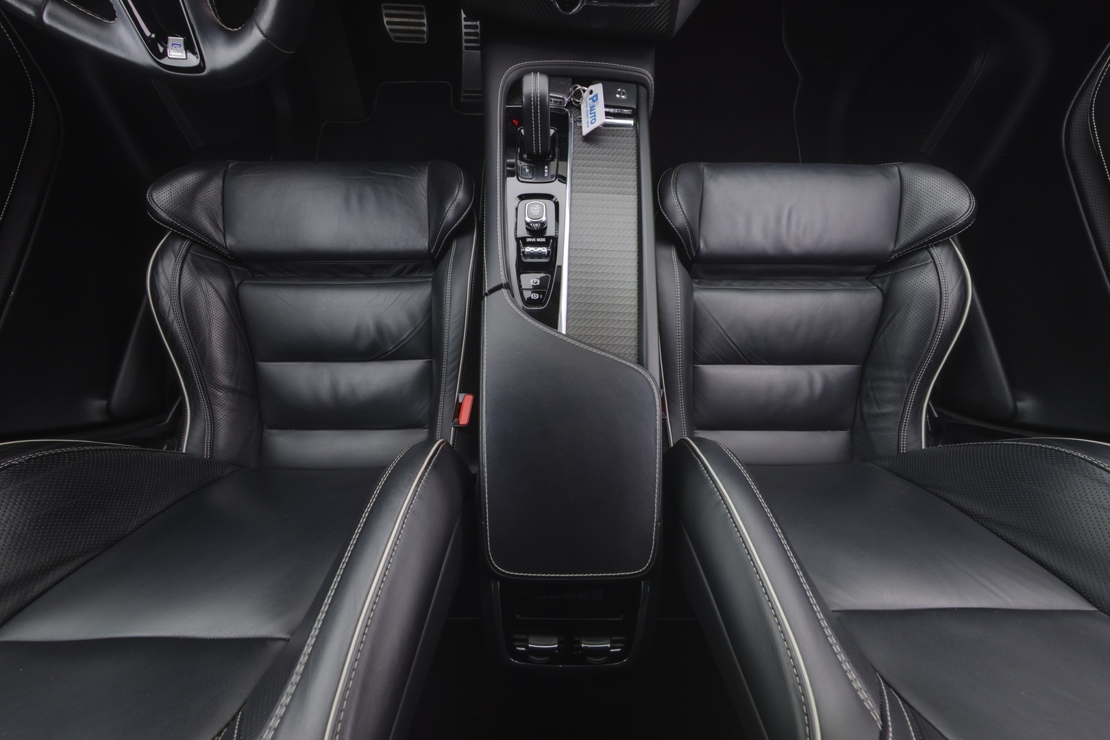 VOLVO XC90 2019