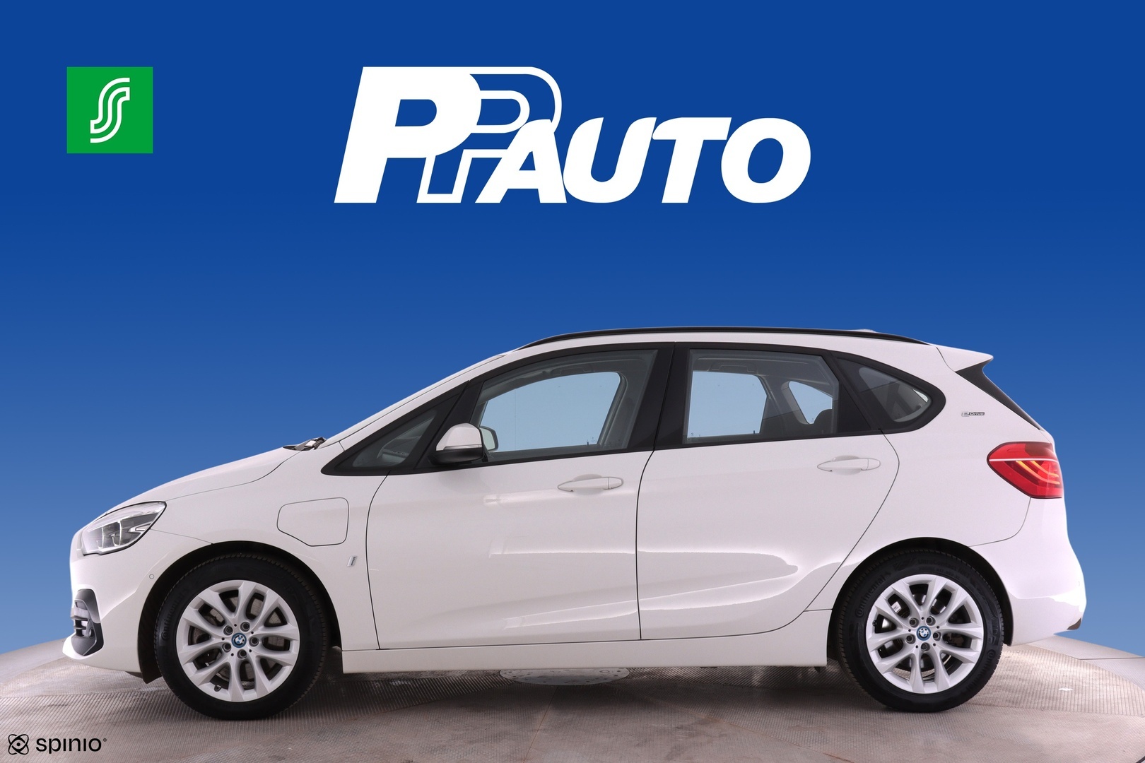 BMW 225 2019