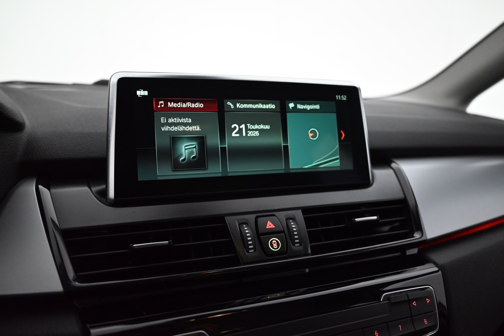 BMW 225 2019