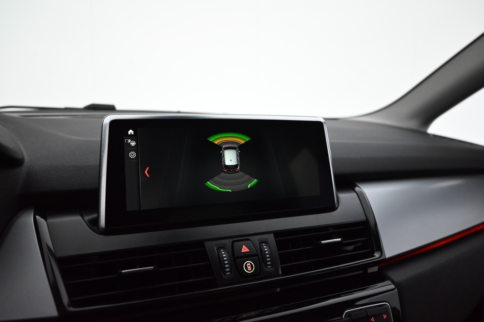 BMW 225 2019
