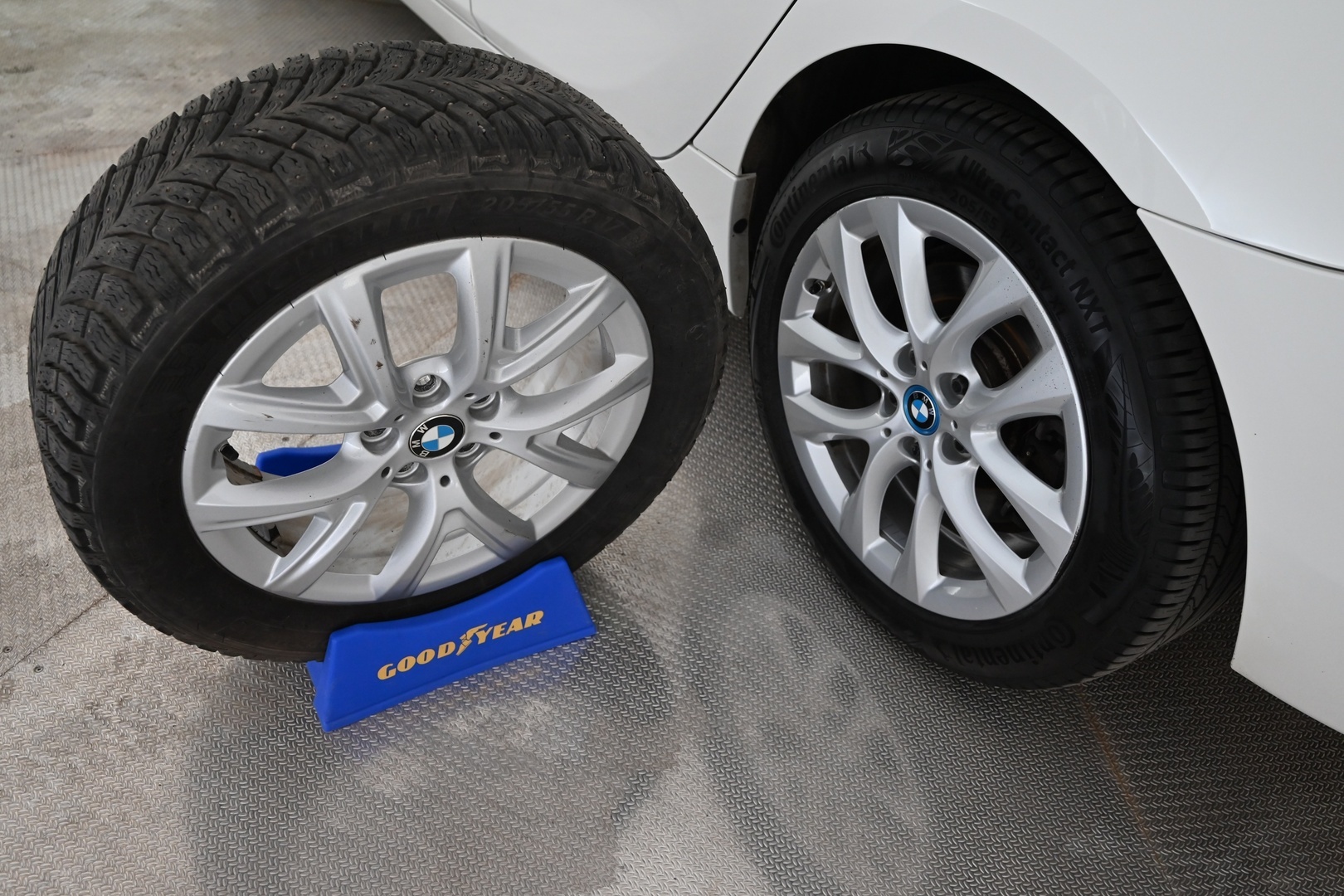 BMW 225 2019