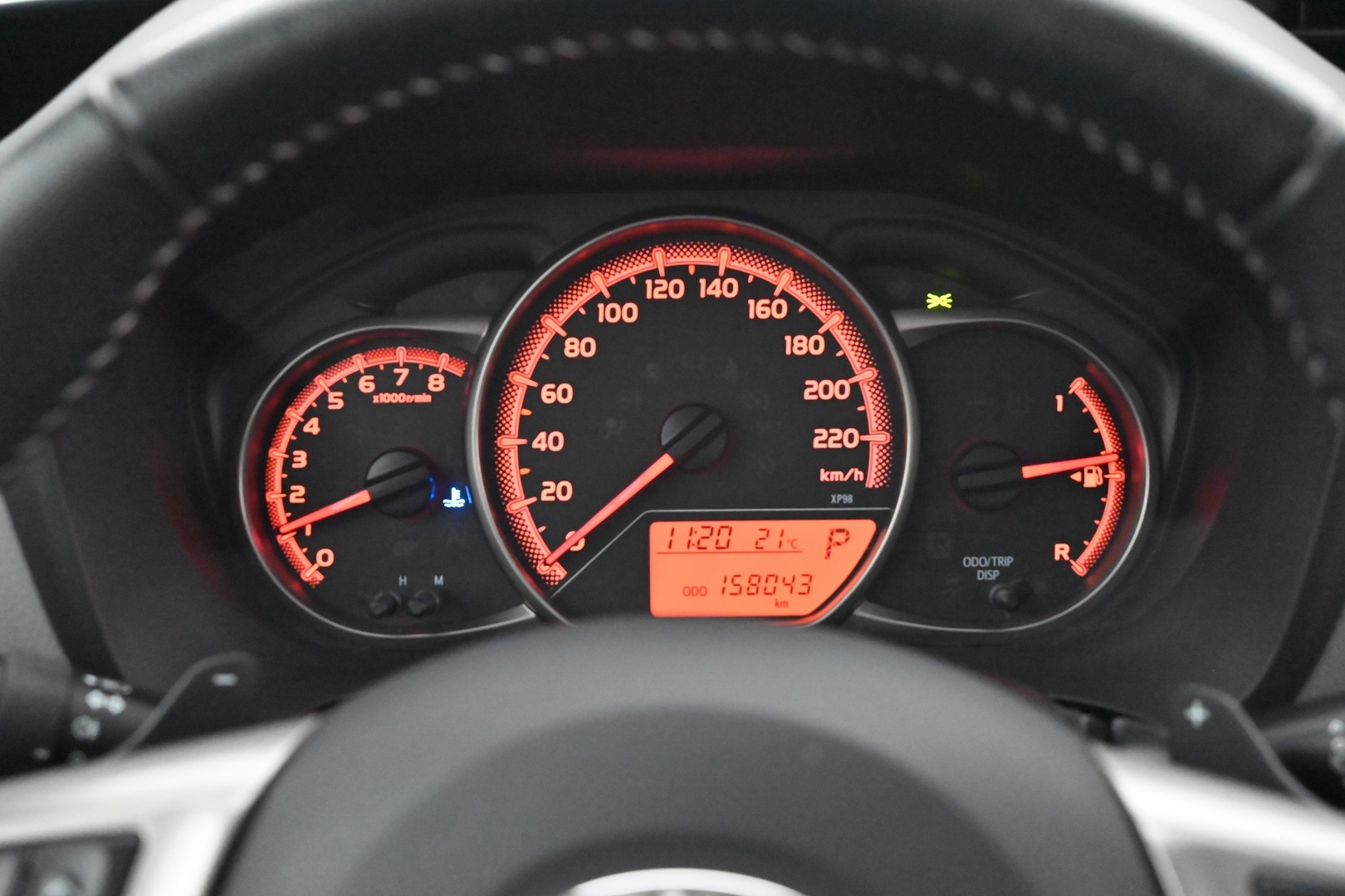 TOYOTA Yaris 2015