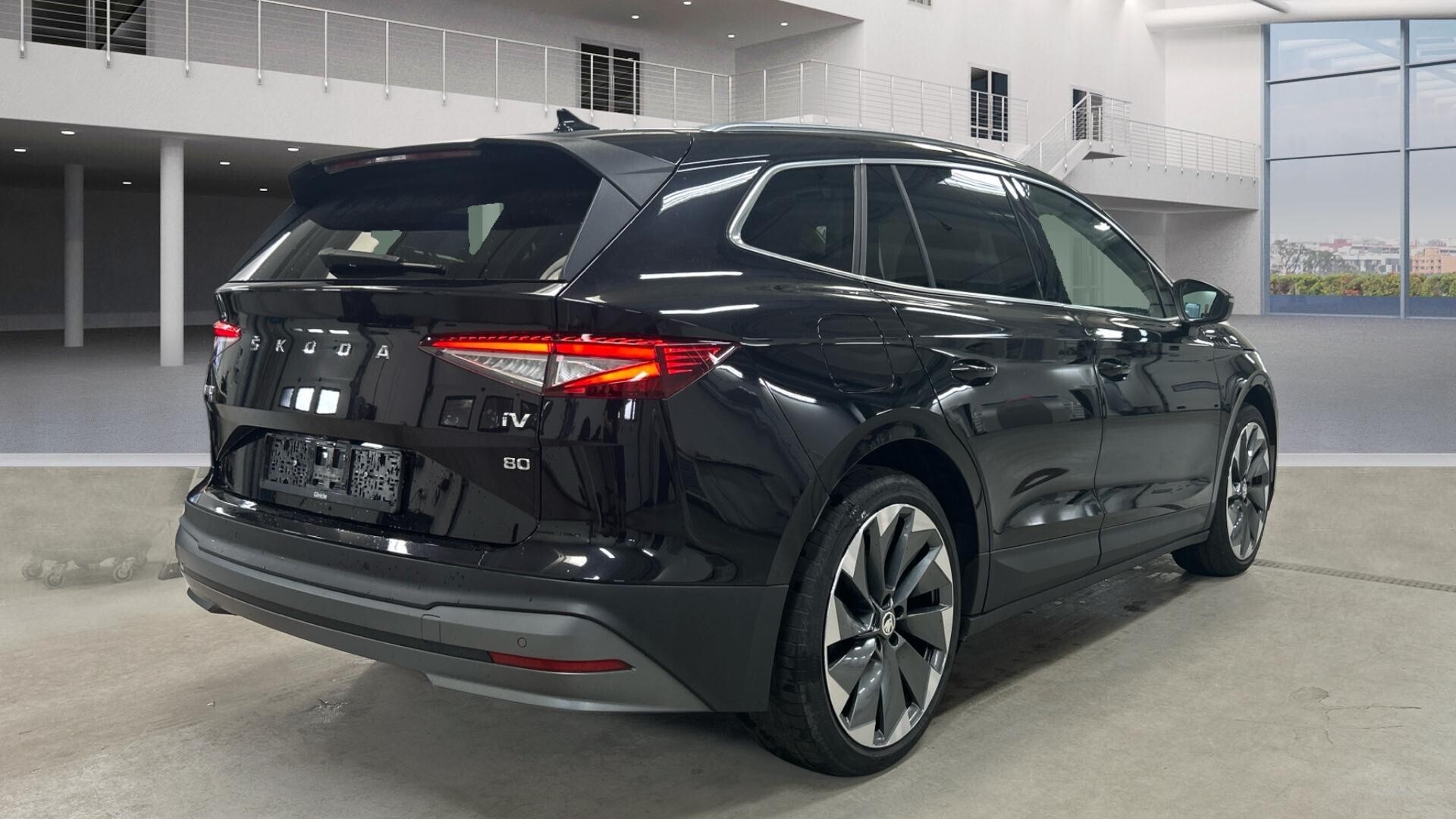 SKODA Enyaq 2023