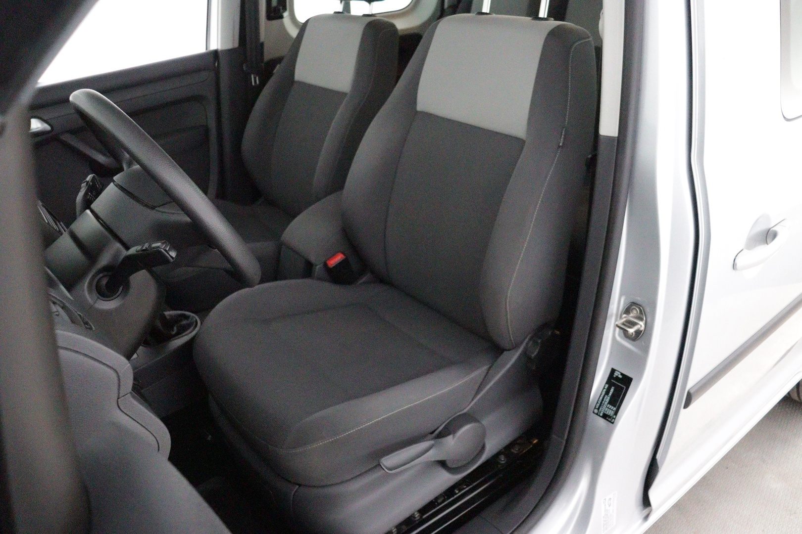 VOLKSWAGEN Caddy 2015