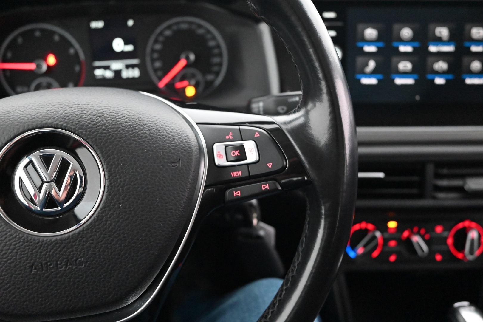 VOLKSWAGEN Polo 2019