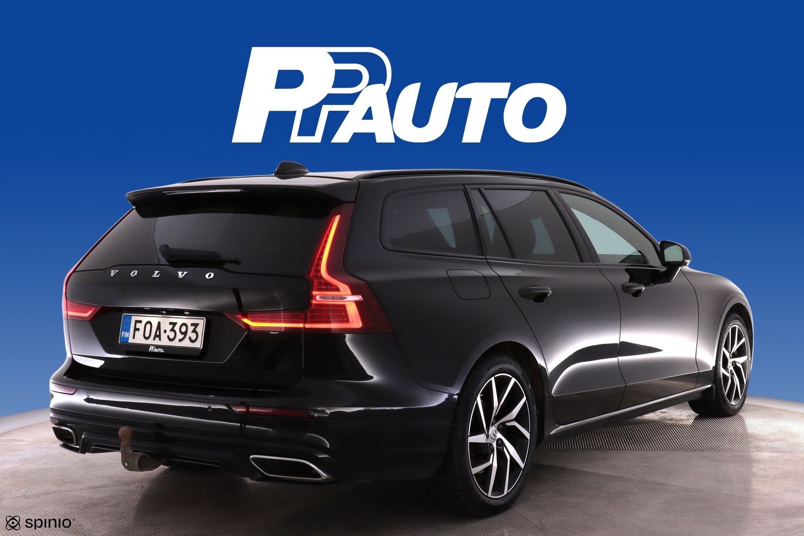 VOLVO V60 2020