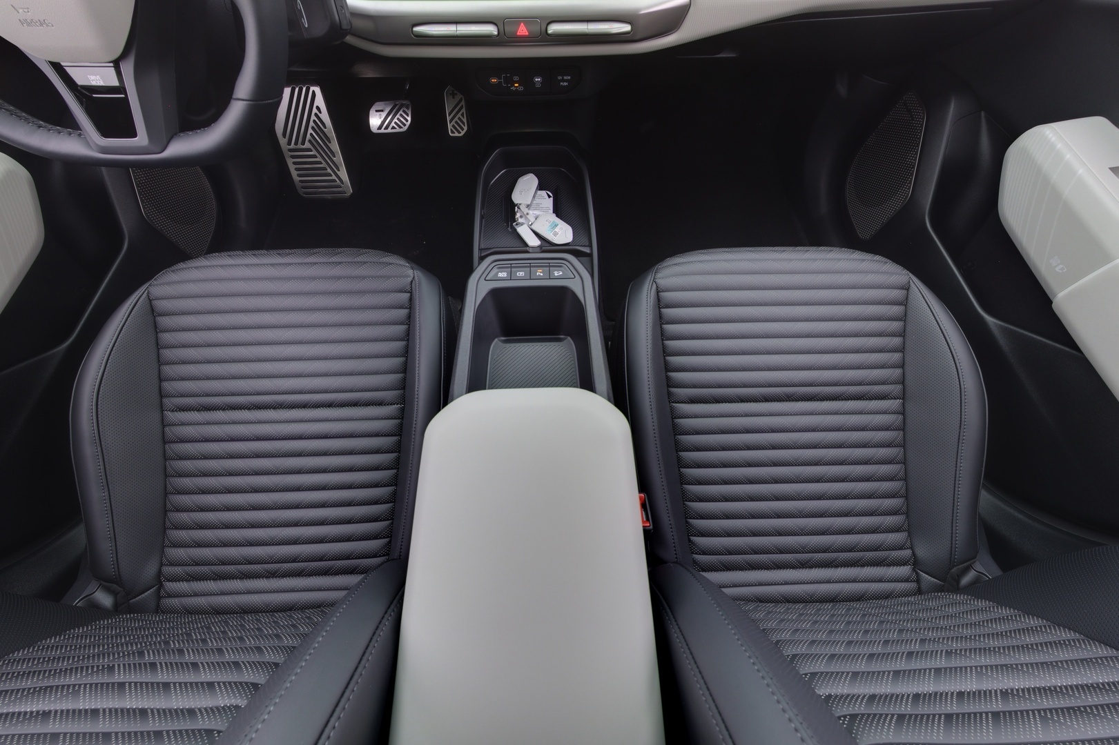KIA EV4 2026