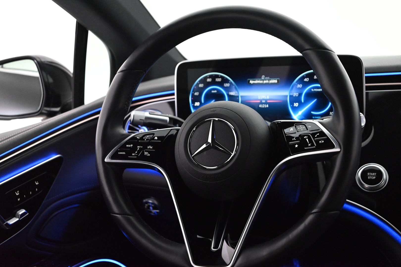 MERCEDES-BENZ EQS 2022