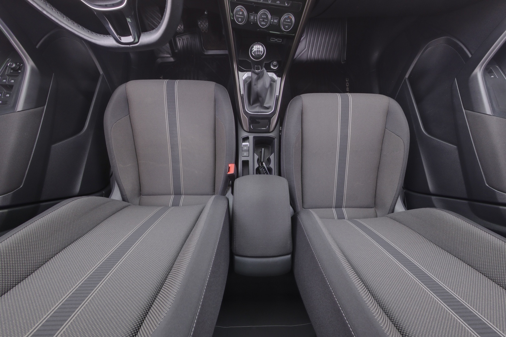 VOLKSWAGEN T-Roc 2018
