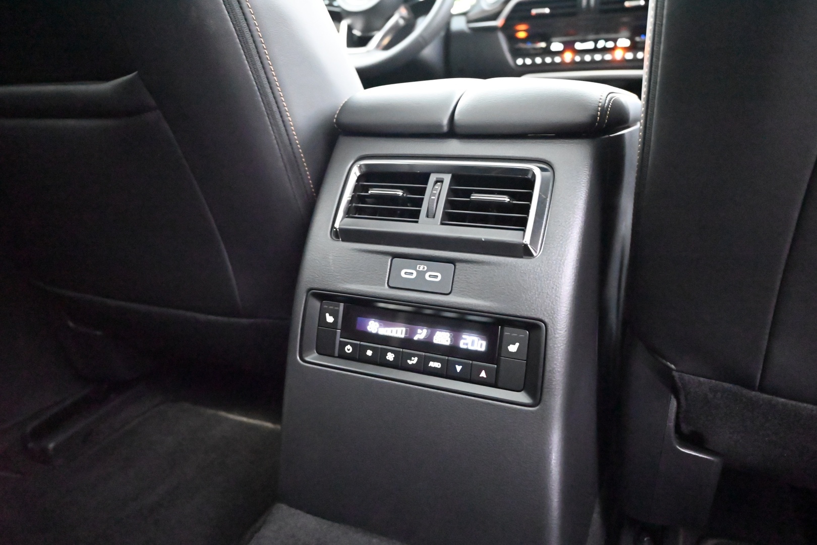 MAZDA CX-80 2025