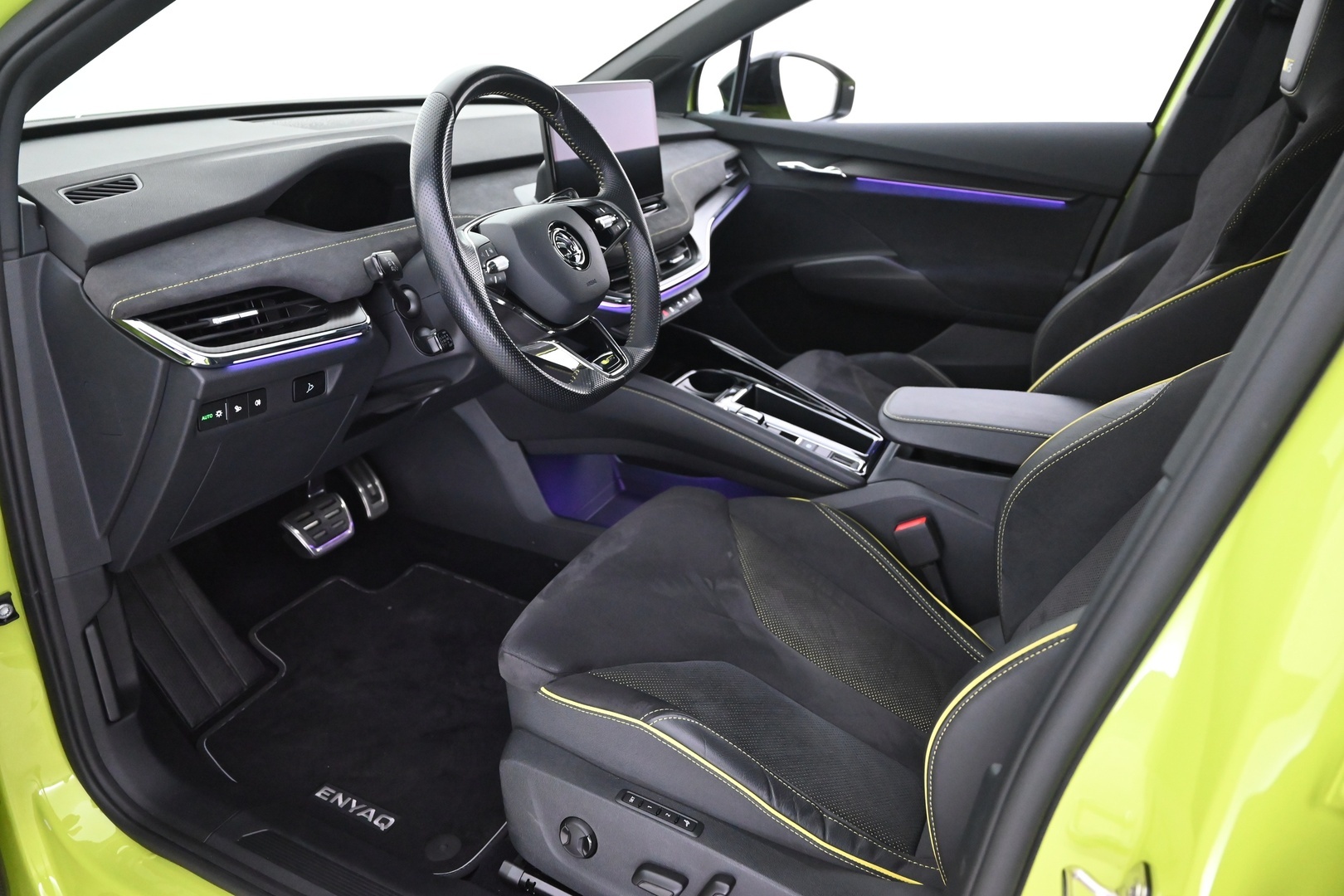 SKODA Enyaq 2023