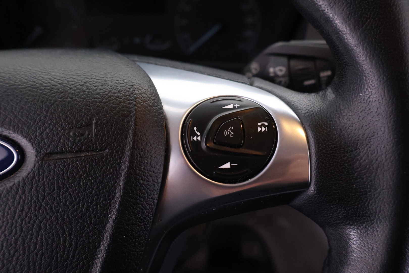 FORD TRANSIT CONNECT 2021