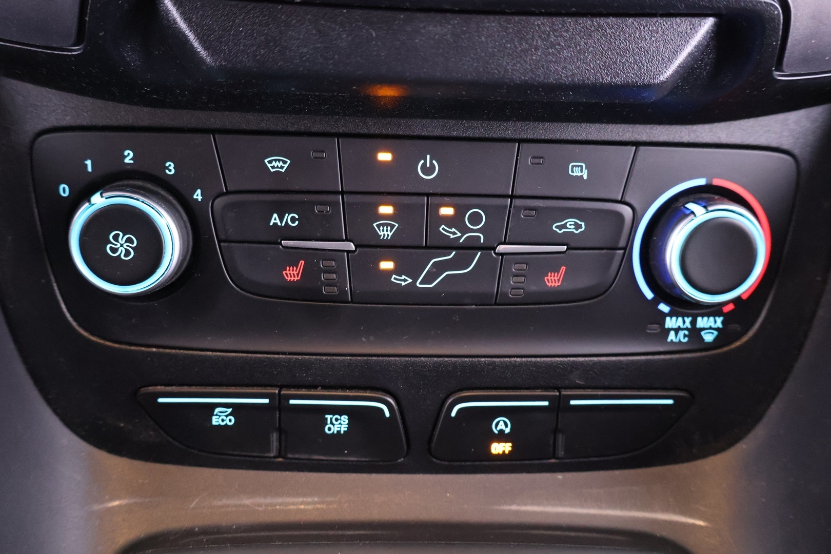 FORD TRANSIT CONNECT 2021