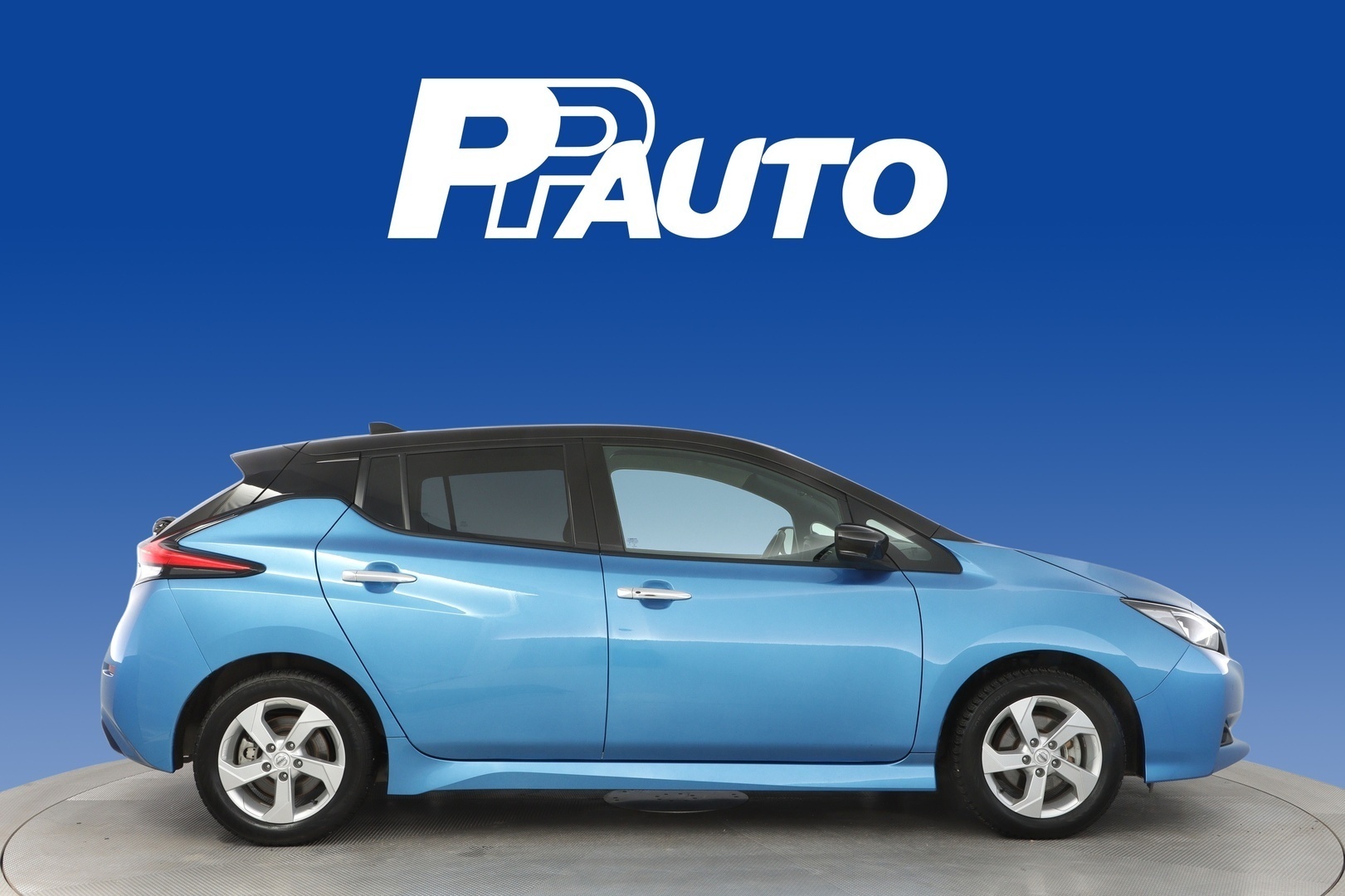 NISSAN Leaf 2022