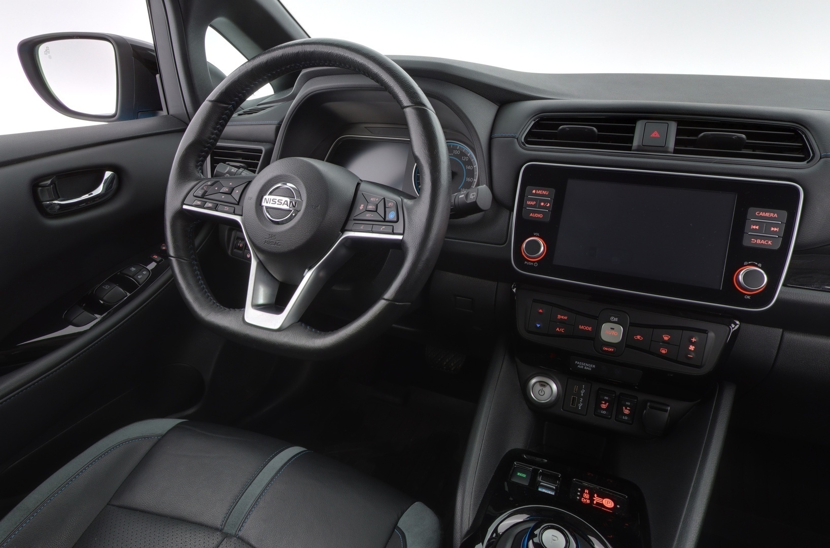 NISSAN Leaf 2022