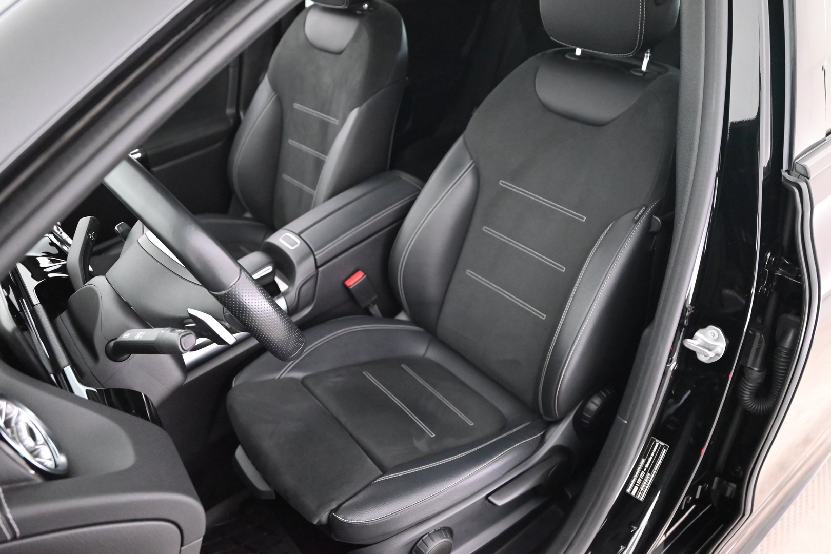 MERCEDES-BENZ B 2020