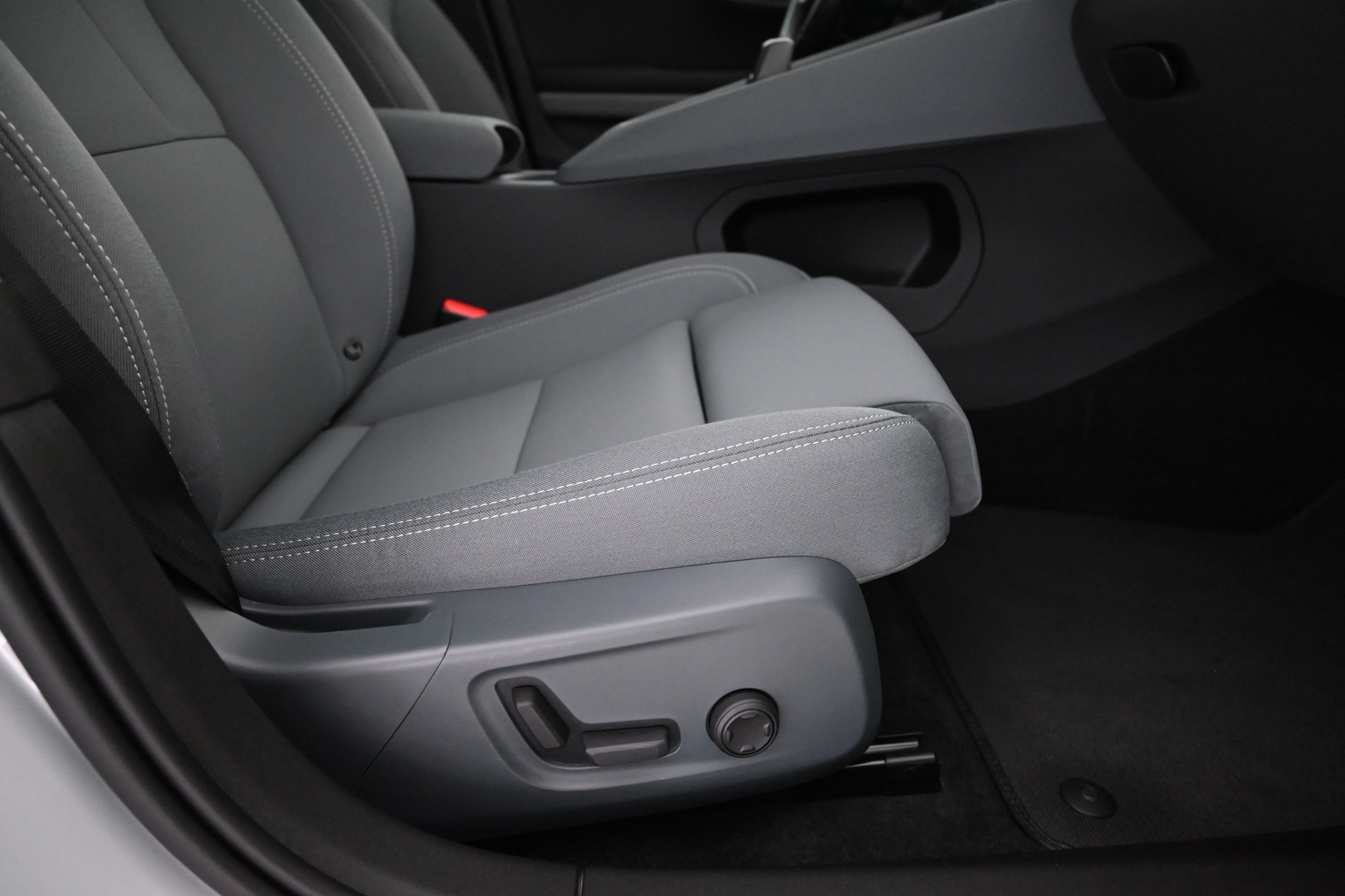POLESTAR 2 2022