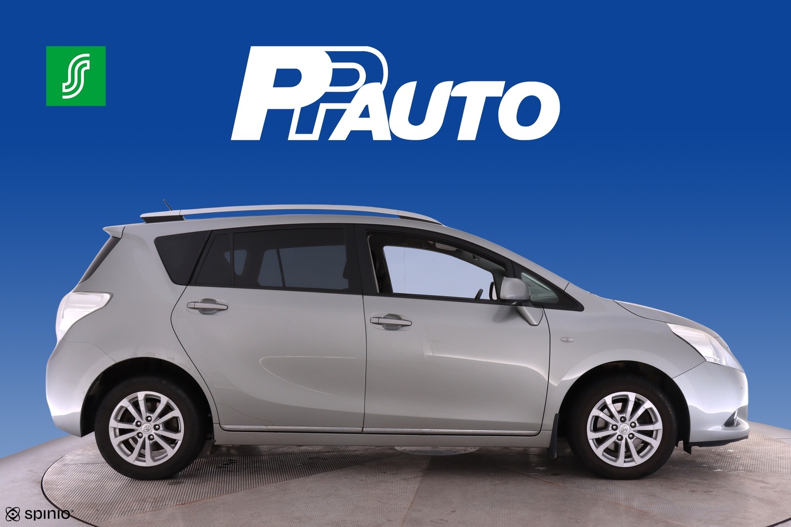 TOYOTA Verso 2012