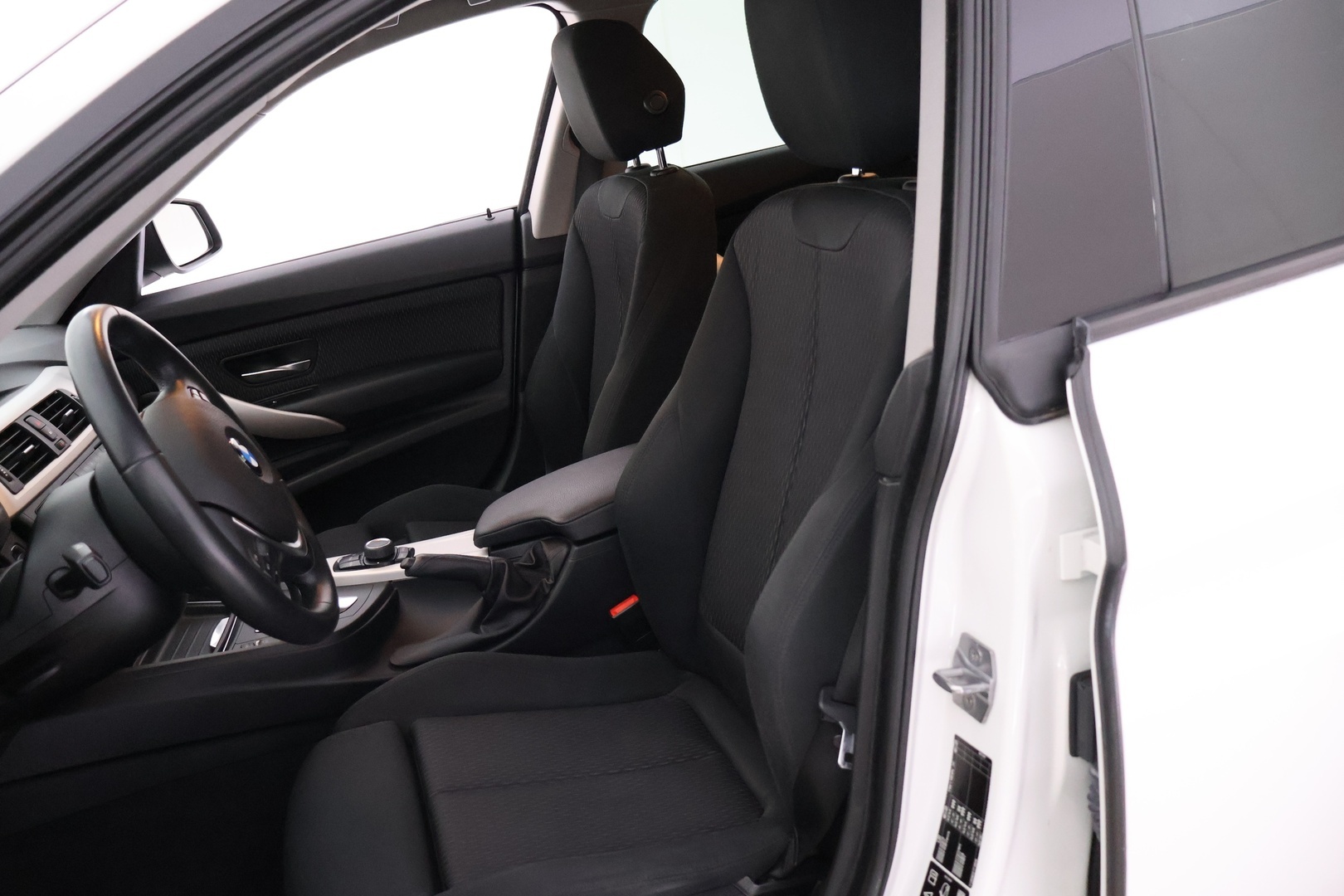 BMW 320 Gran Turismo 2016