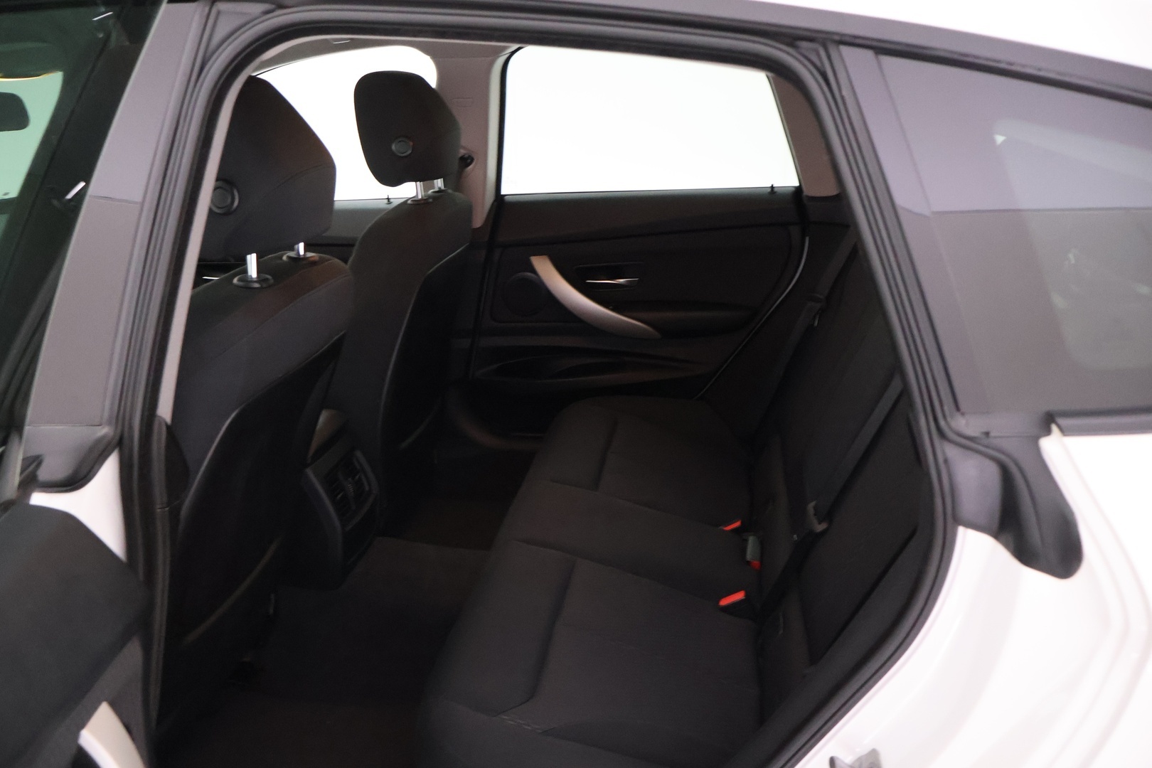 BMW 320 Gran Turismo 2016