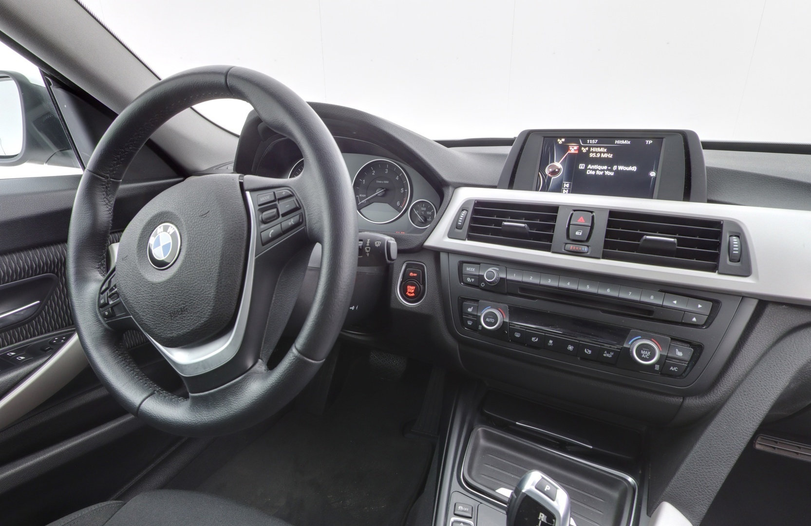 BMW 320 Gran Turismo 2016