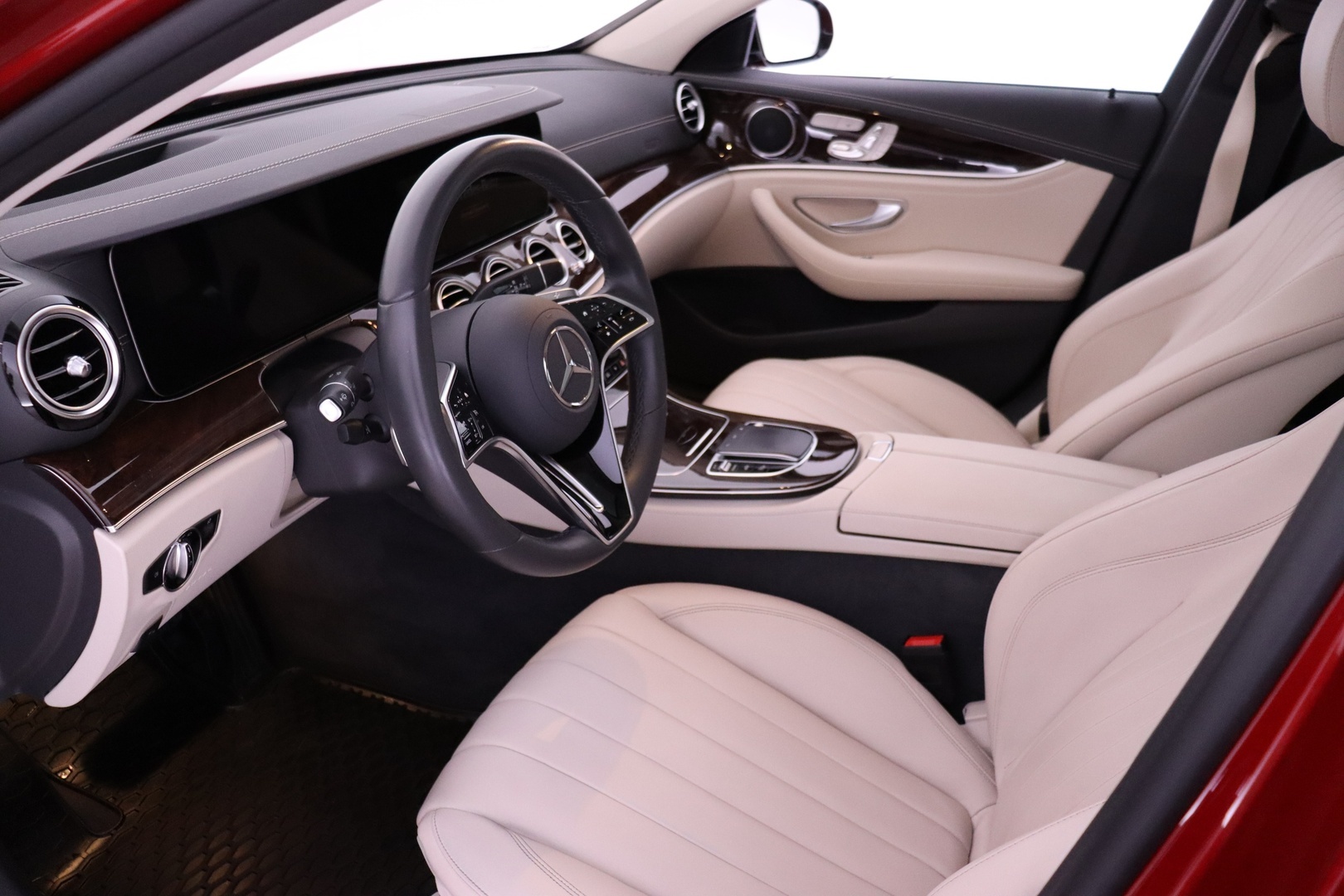 MERCEDES-BENZ E 2021
