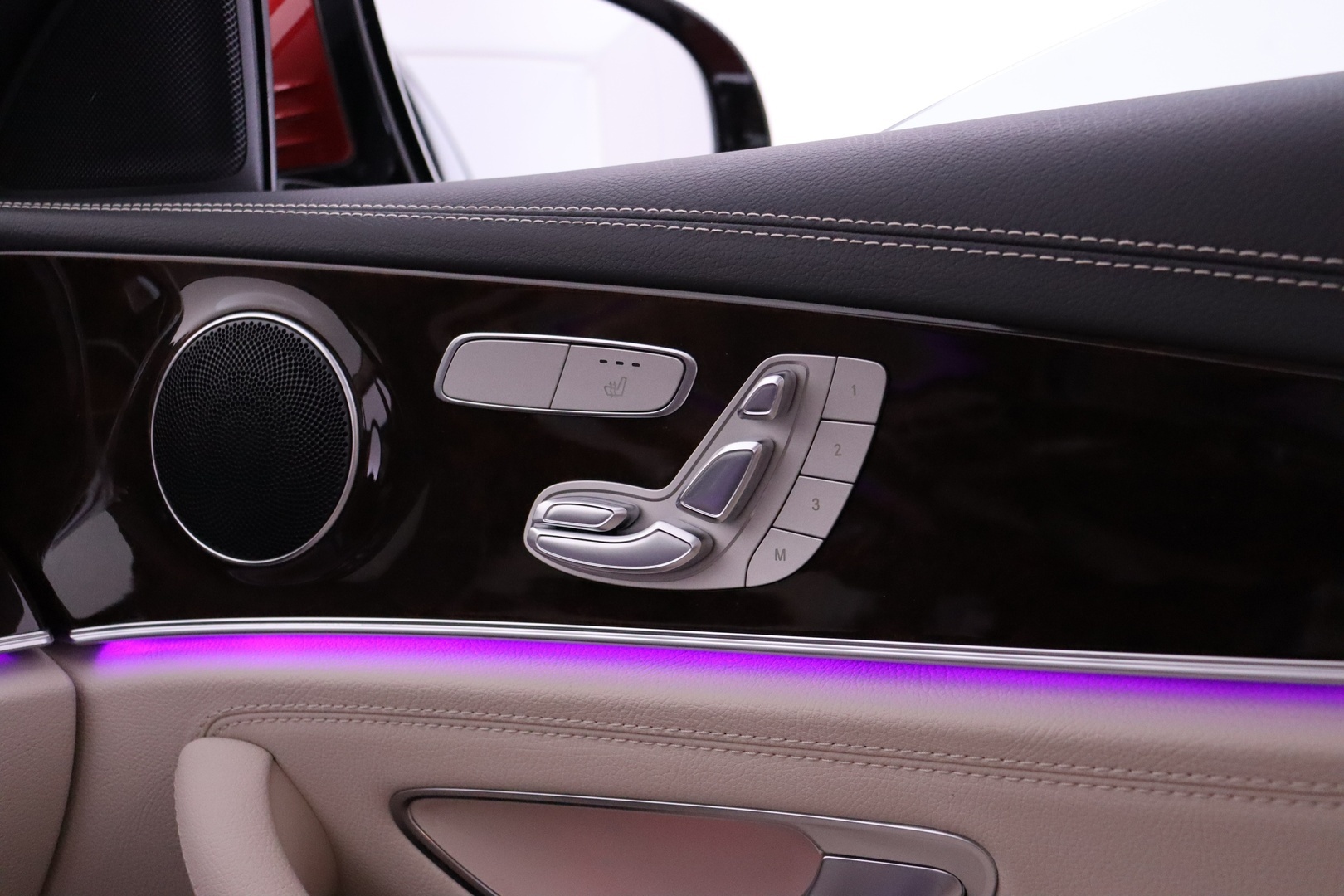 MERCEDES-BENZ E 2021