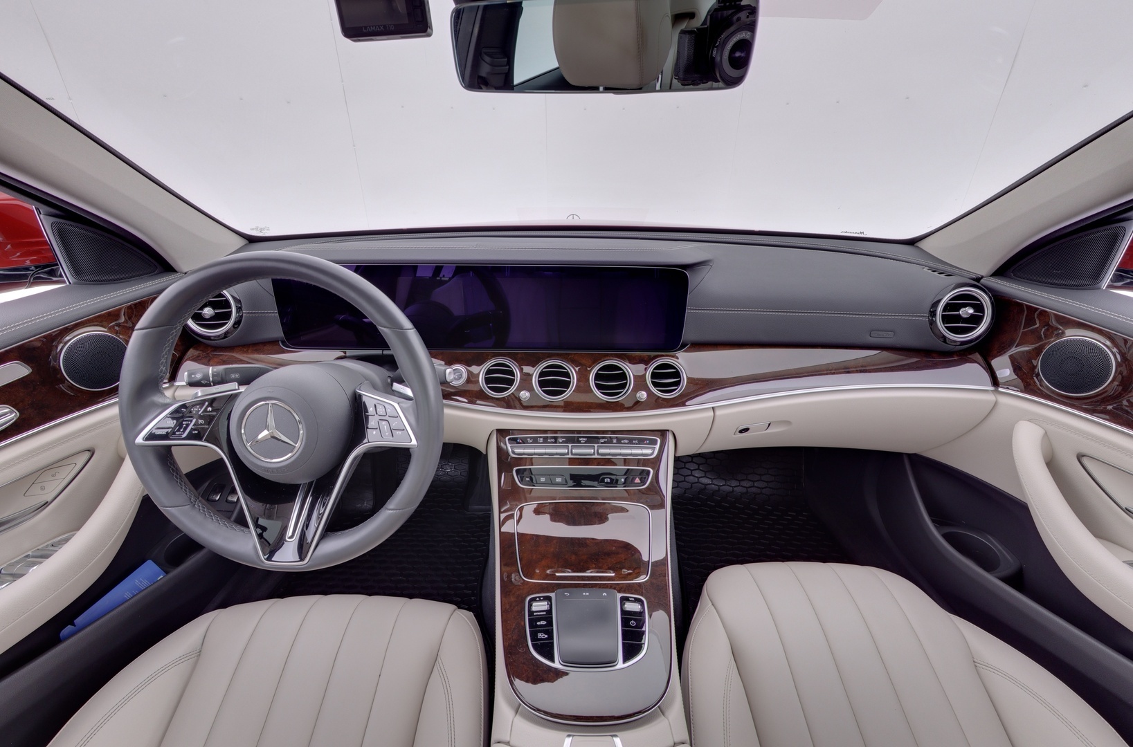 MERCEDES-BENZ E 2021