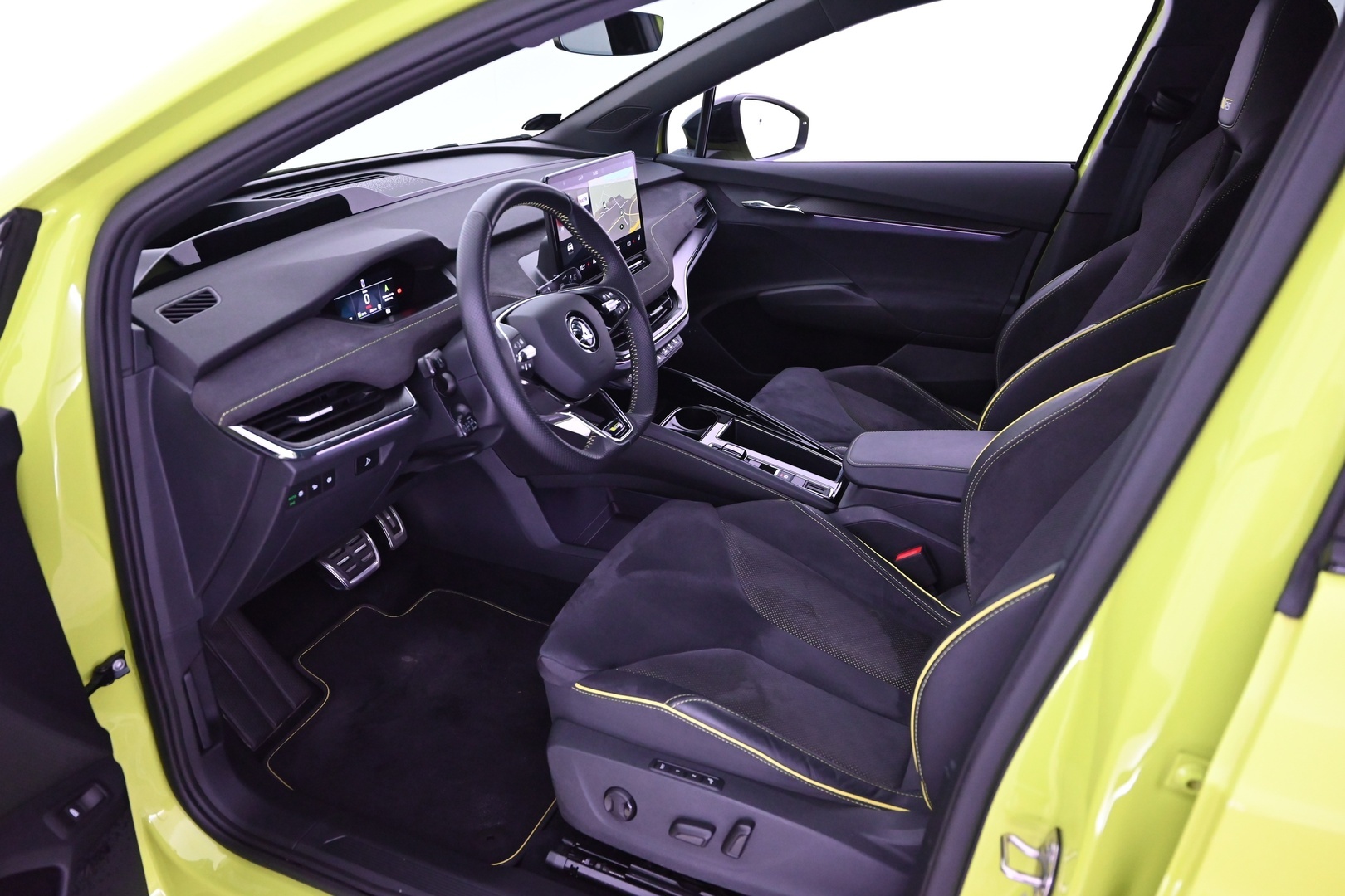 SKODA Enyaq 2022