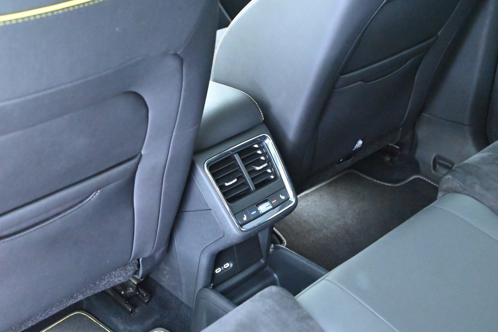 SKODA Enyaq 2022
