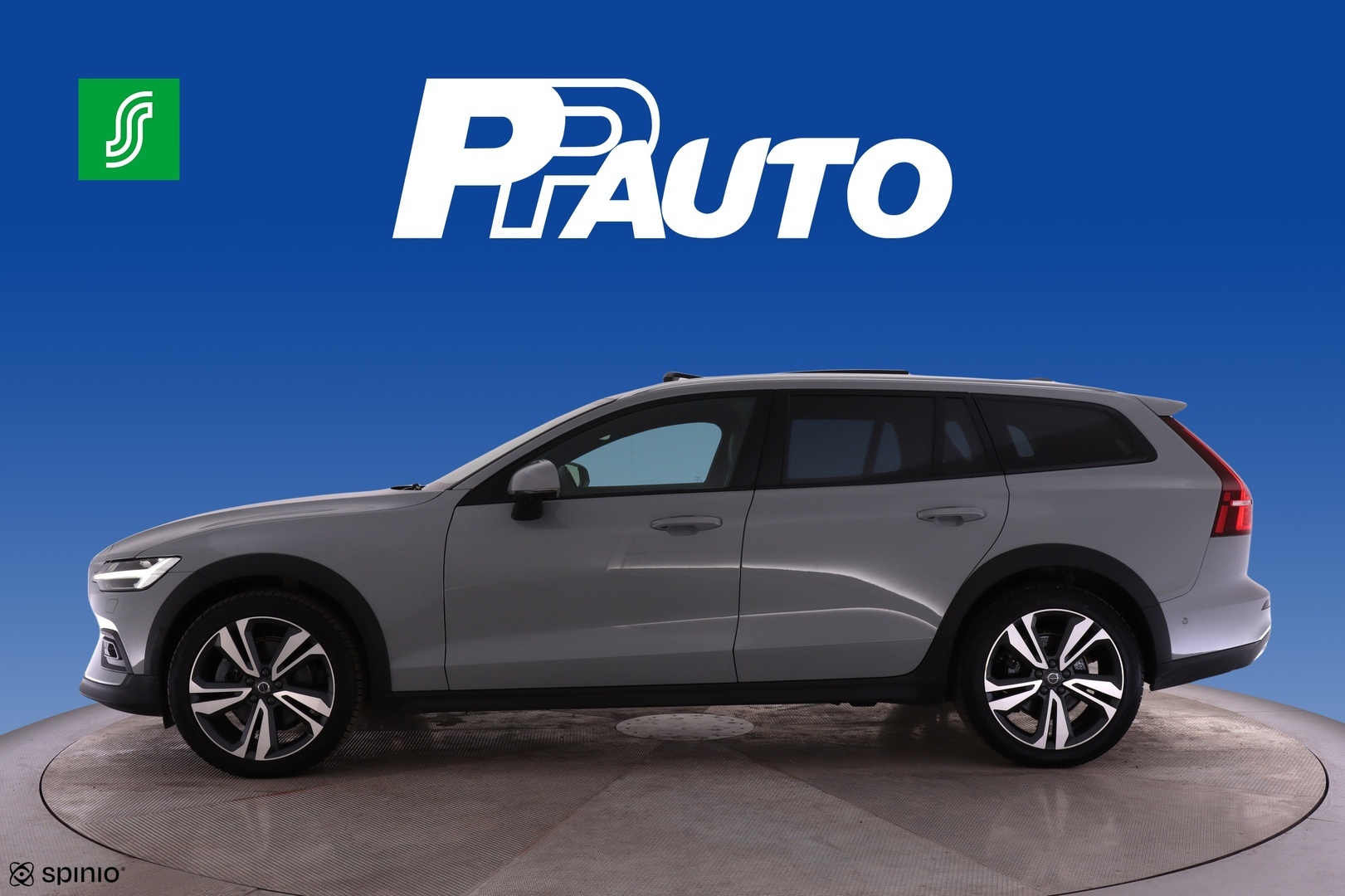 VOLVO V60 Cross Country 2024