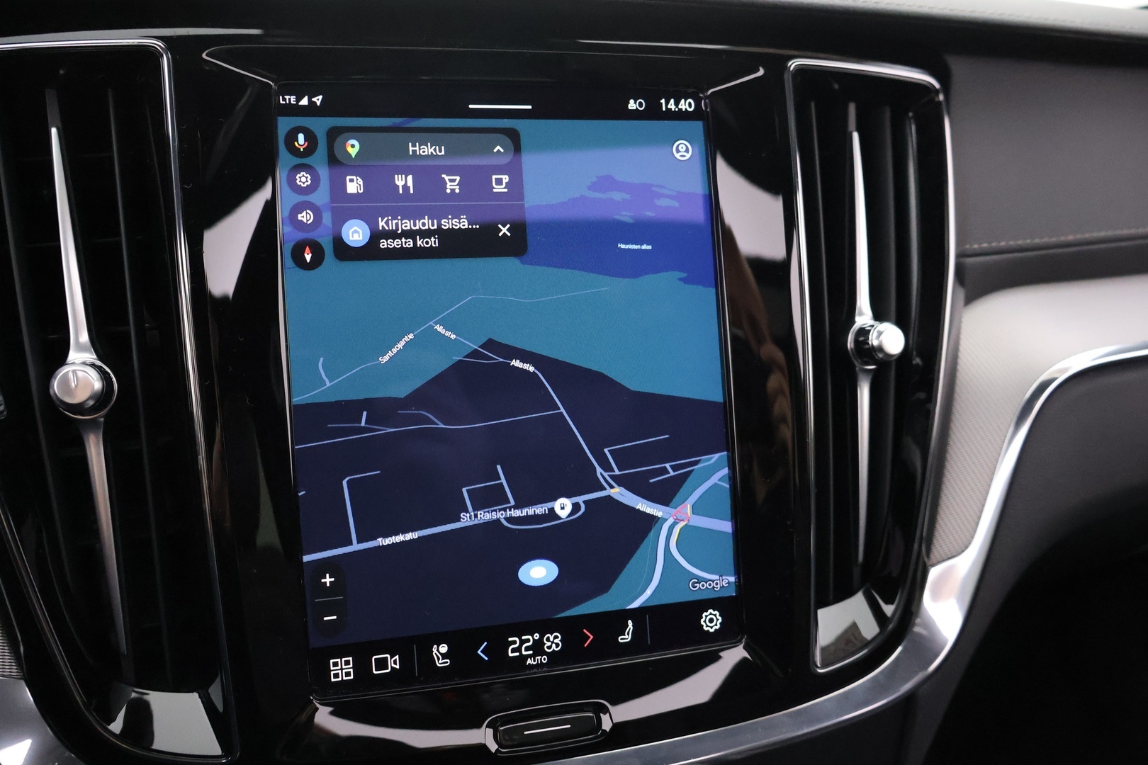 VOLVO V60 Cross Country 2024