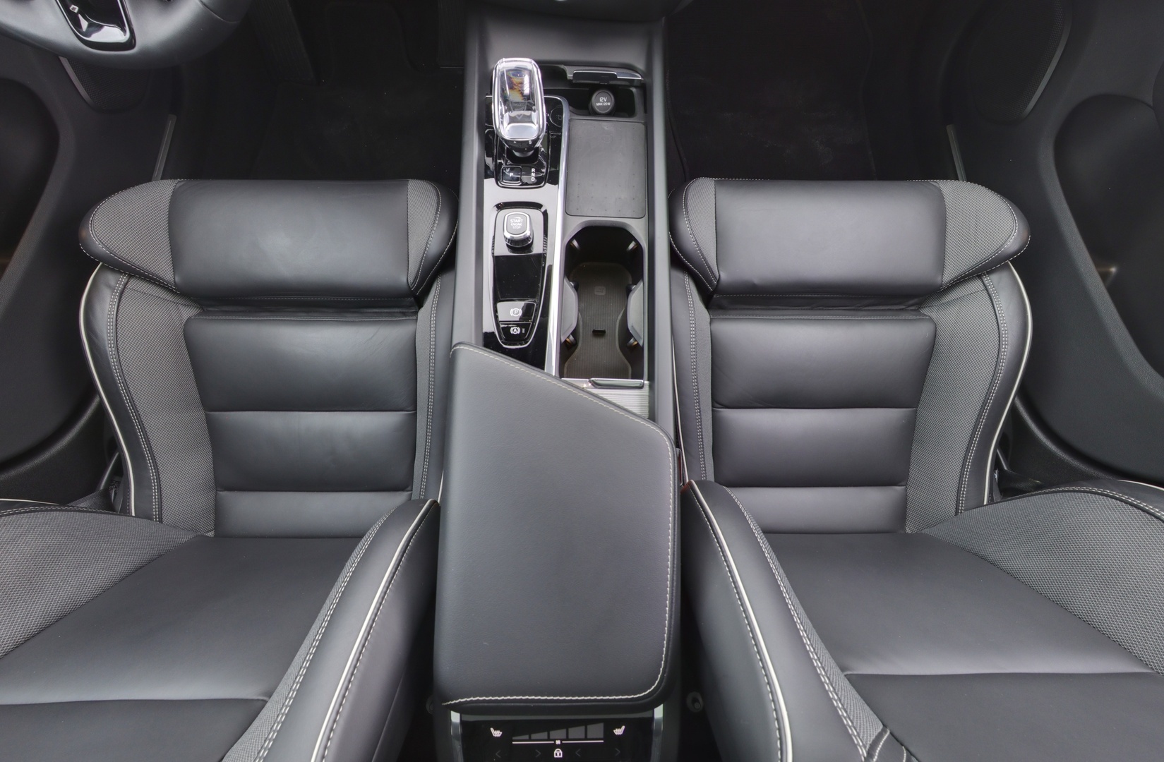 VOLVO V60 Cross Country 2024