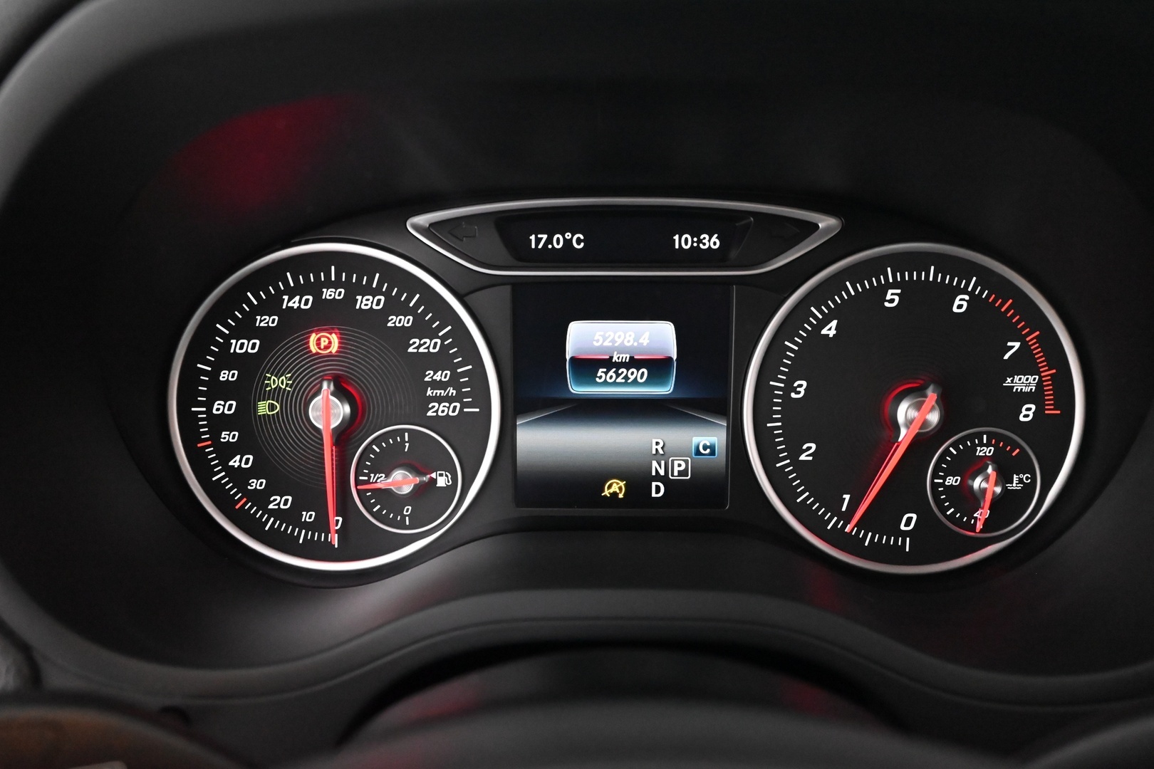 MERCEDES-BENZ B 2018