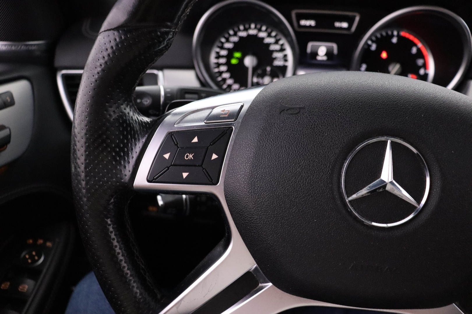 MERCEDES-BENZ ML 2014