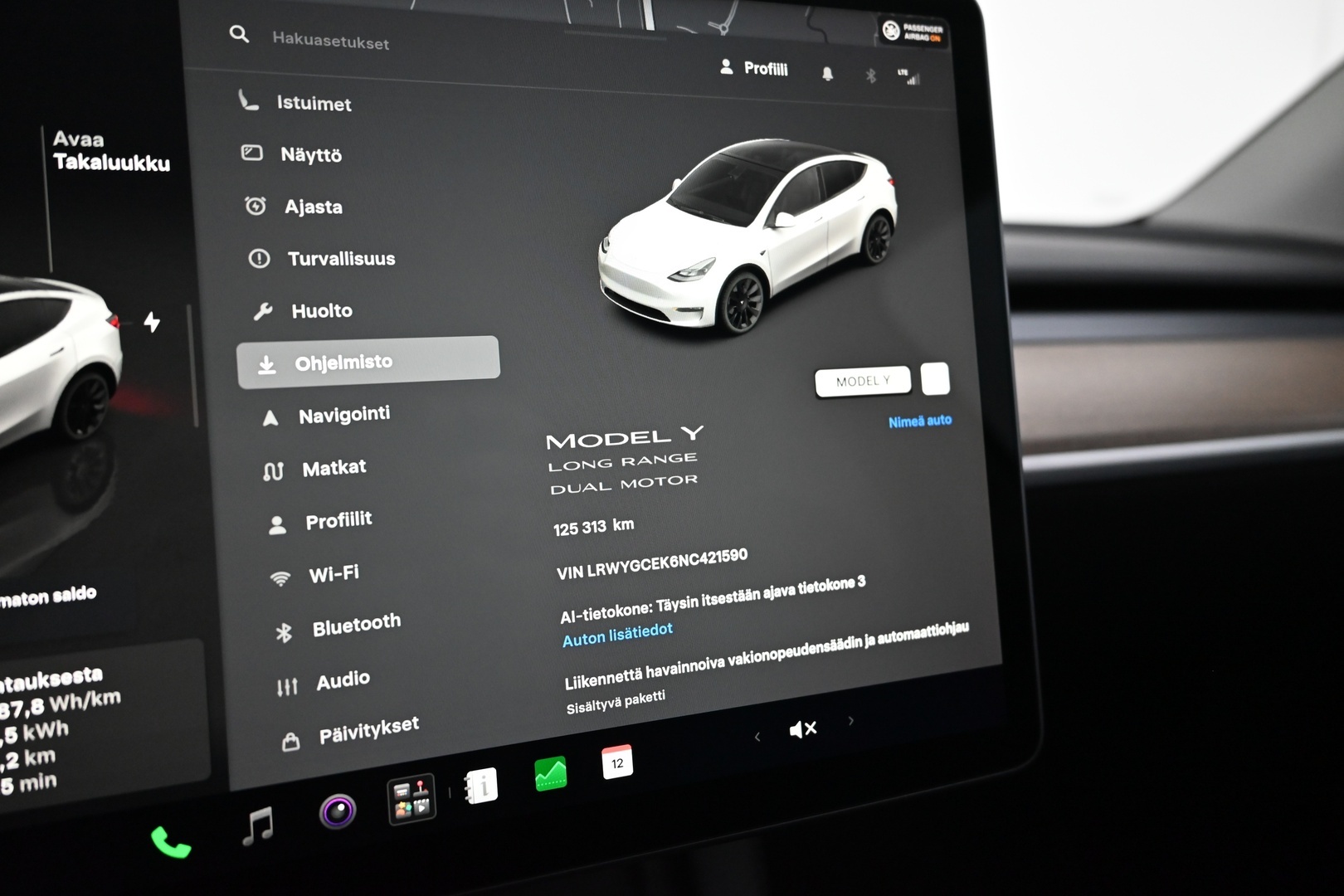 TESLA Model Y 2022