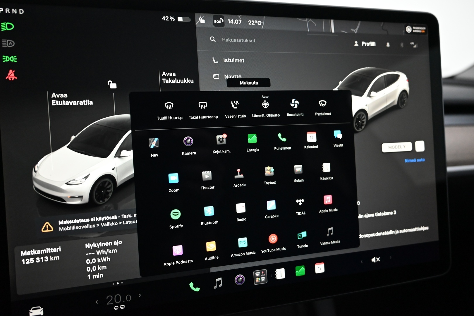 TESLA Model Y 2022