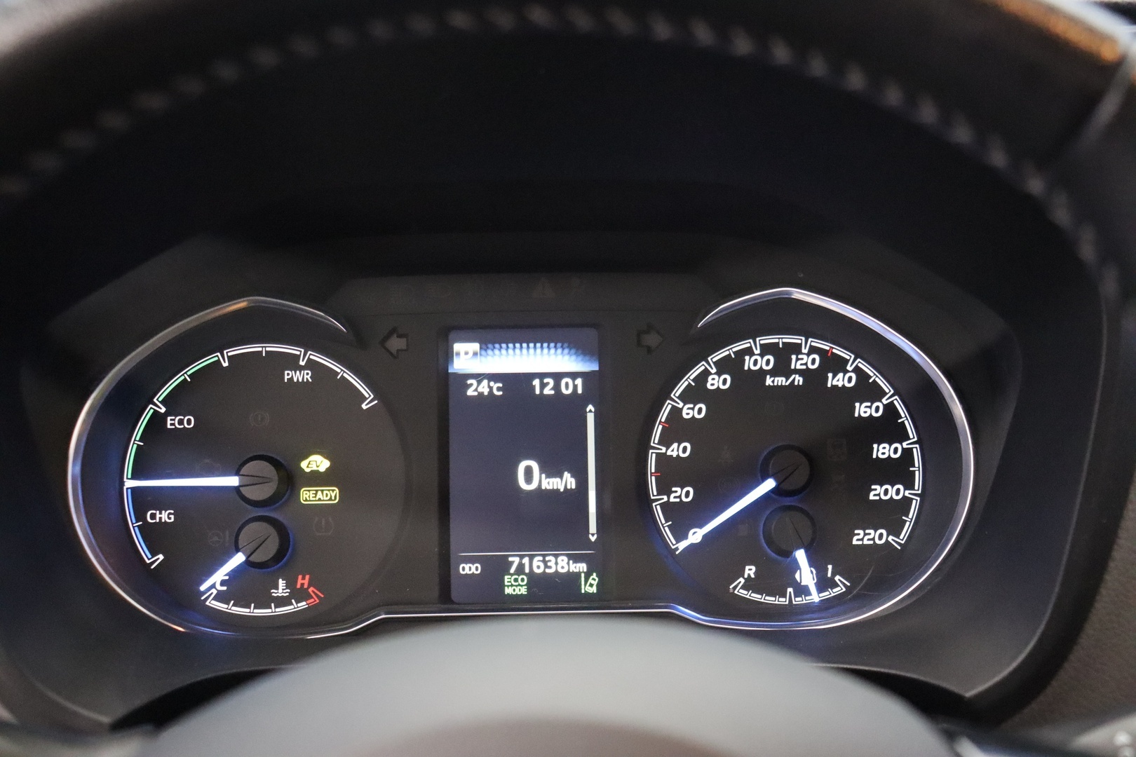 TOYOTA Yaris 2019
