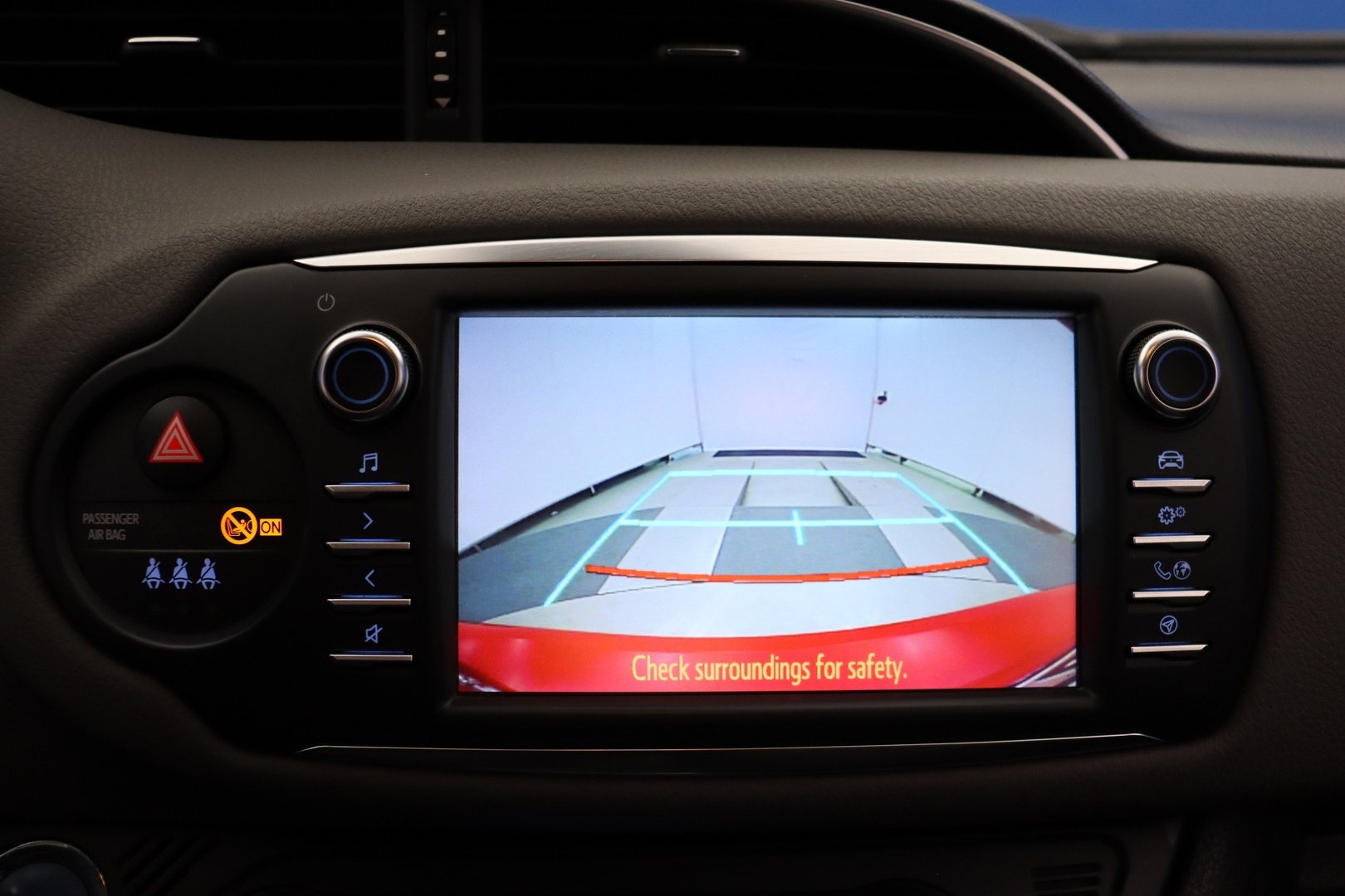 TOYOTA Yaris 2019